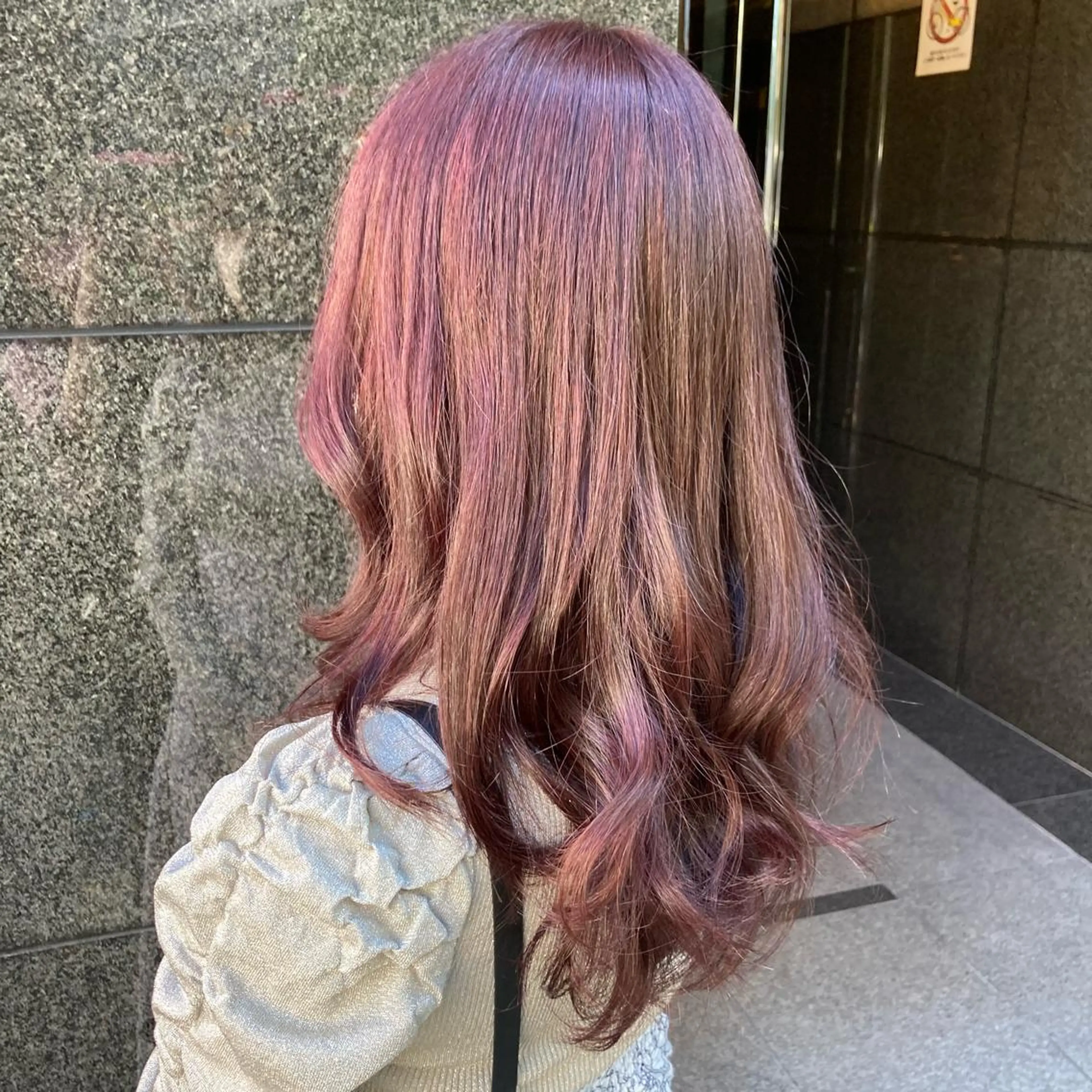 ロング カラー ヘアカラー ピンクカラー🎀 米津 美佑のヘアスタイル