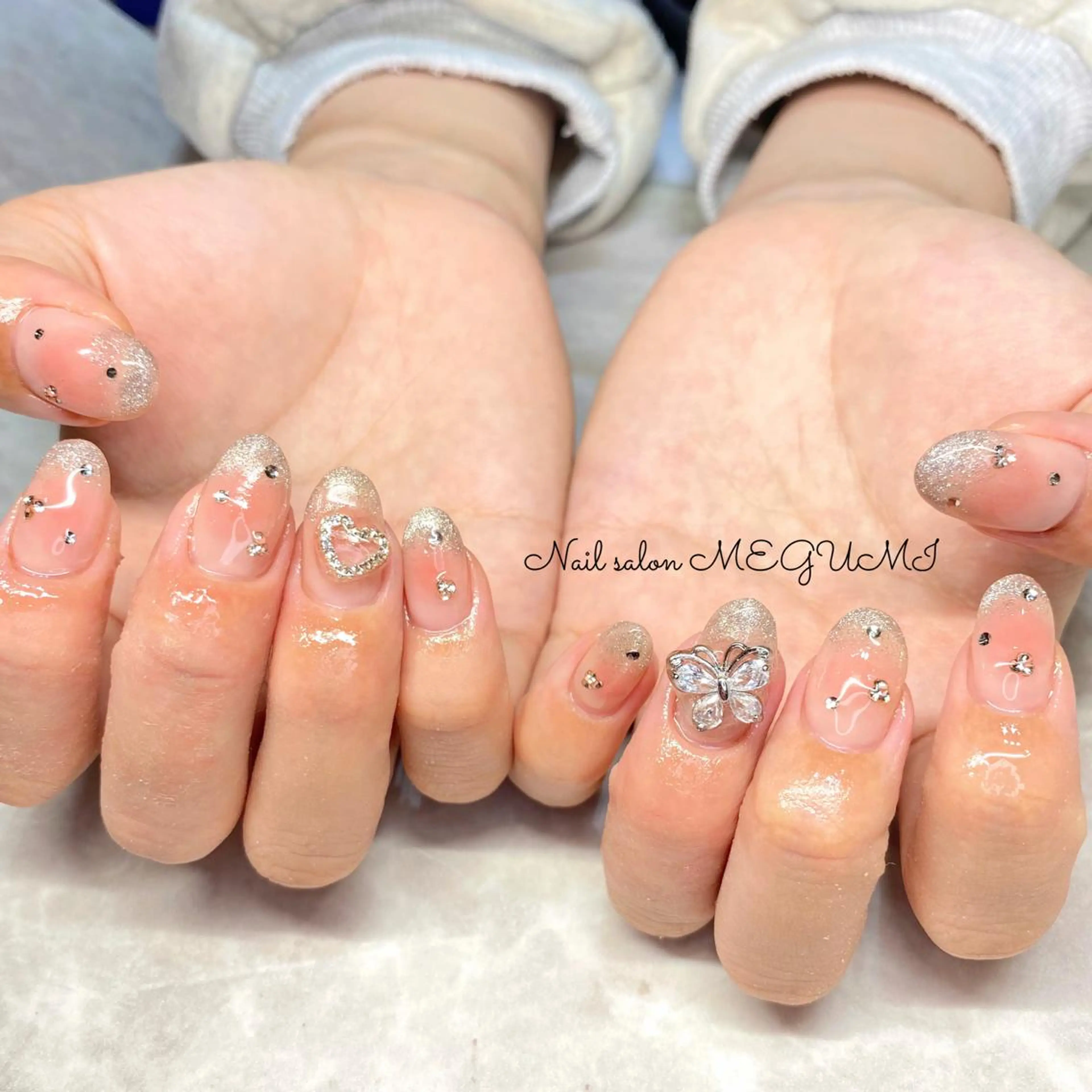 ネイル Nail salon MEGUMIのネイルデザイン
