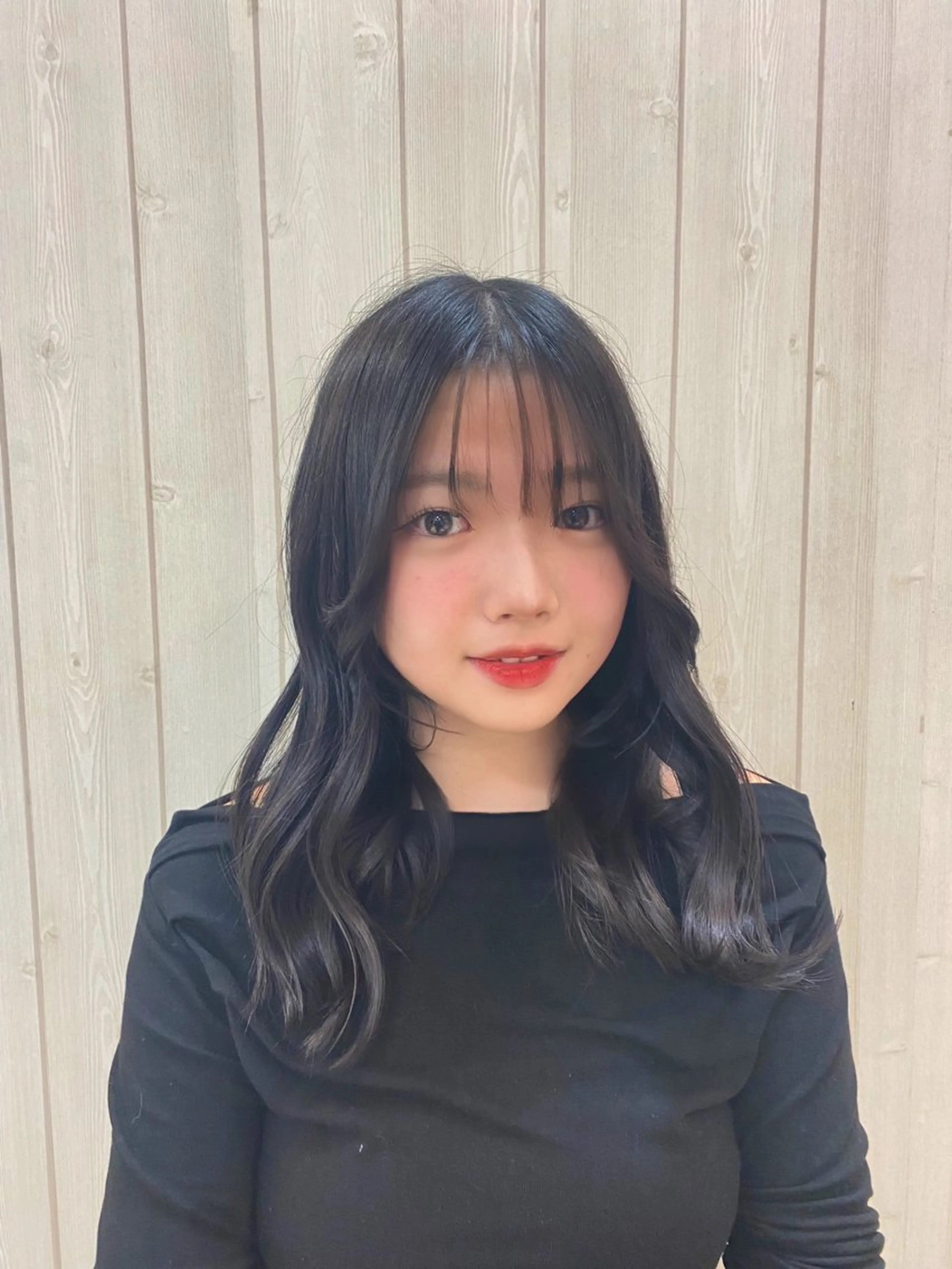 ロング カラー カット ヘアカラー トリートメント 具志 真理子のヘアスタイル