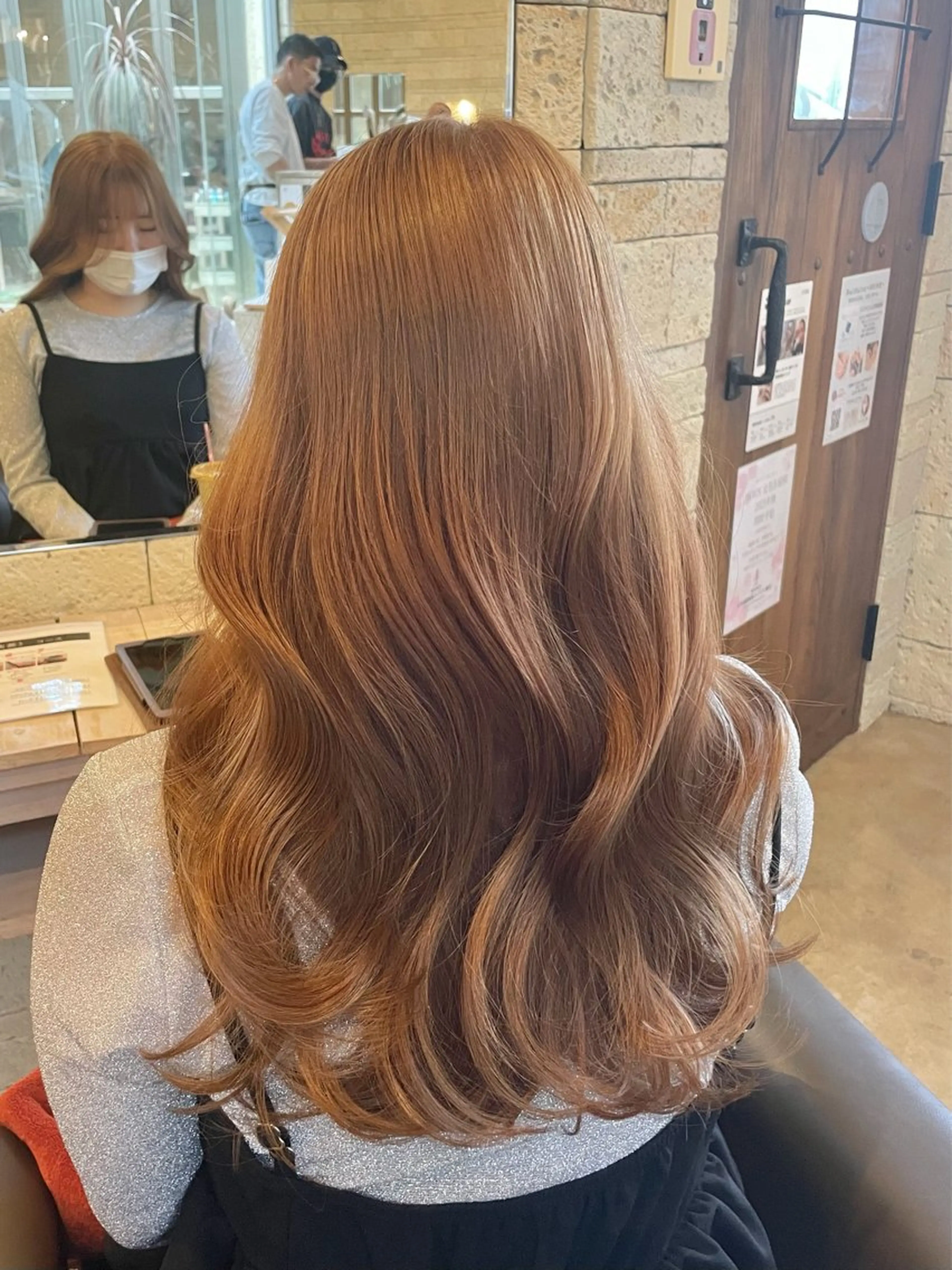 セミロング カット ヘアカラー 木村 一葵のヘアスタイル