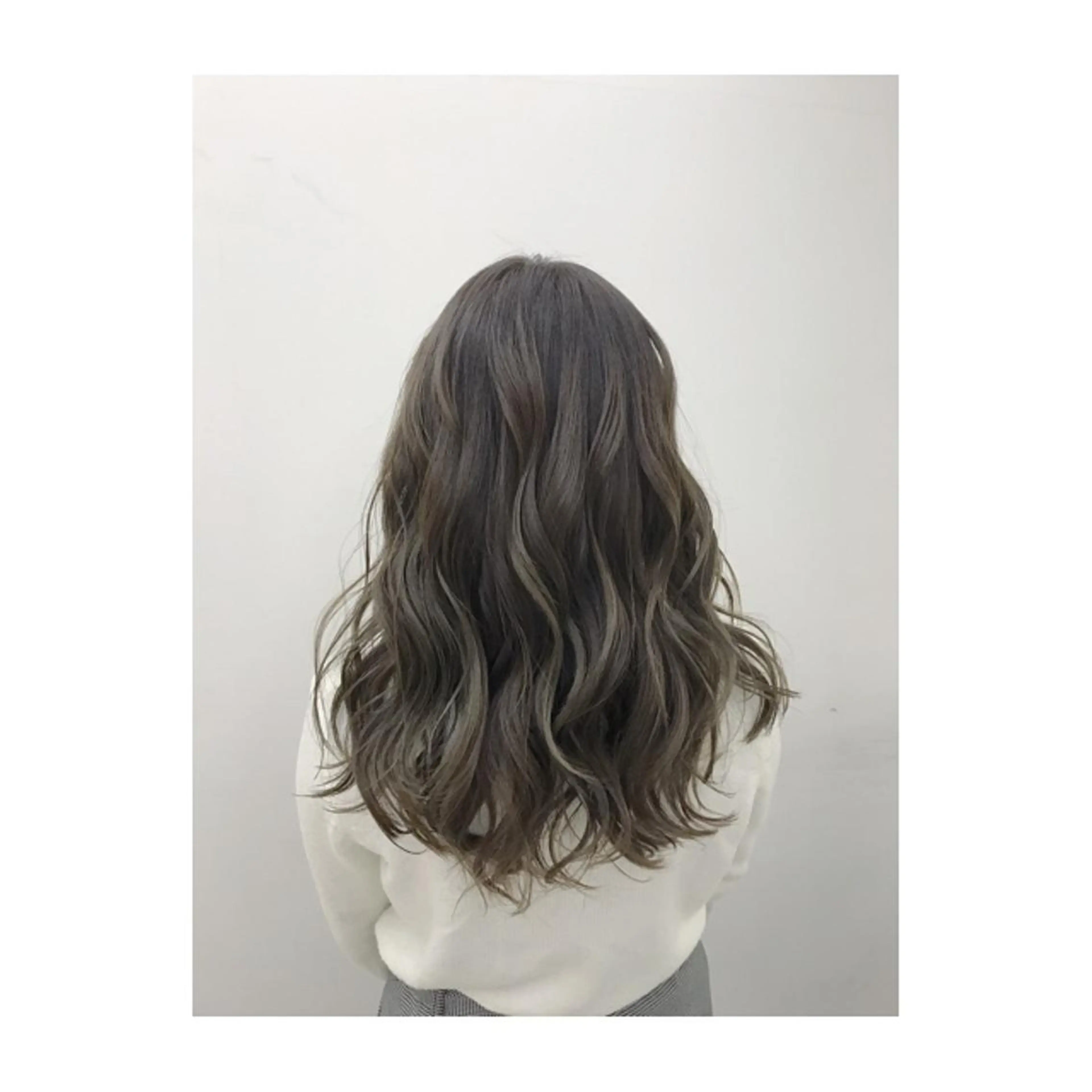 ロング カラー 永岡 鉄平のヘアスタイル