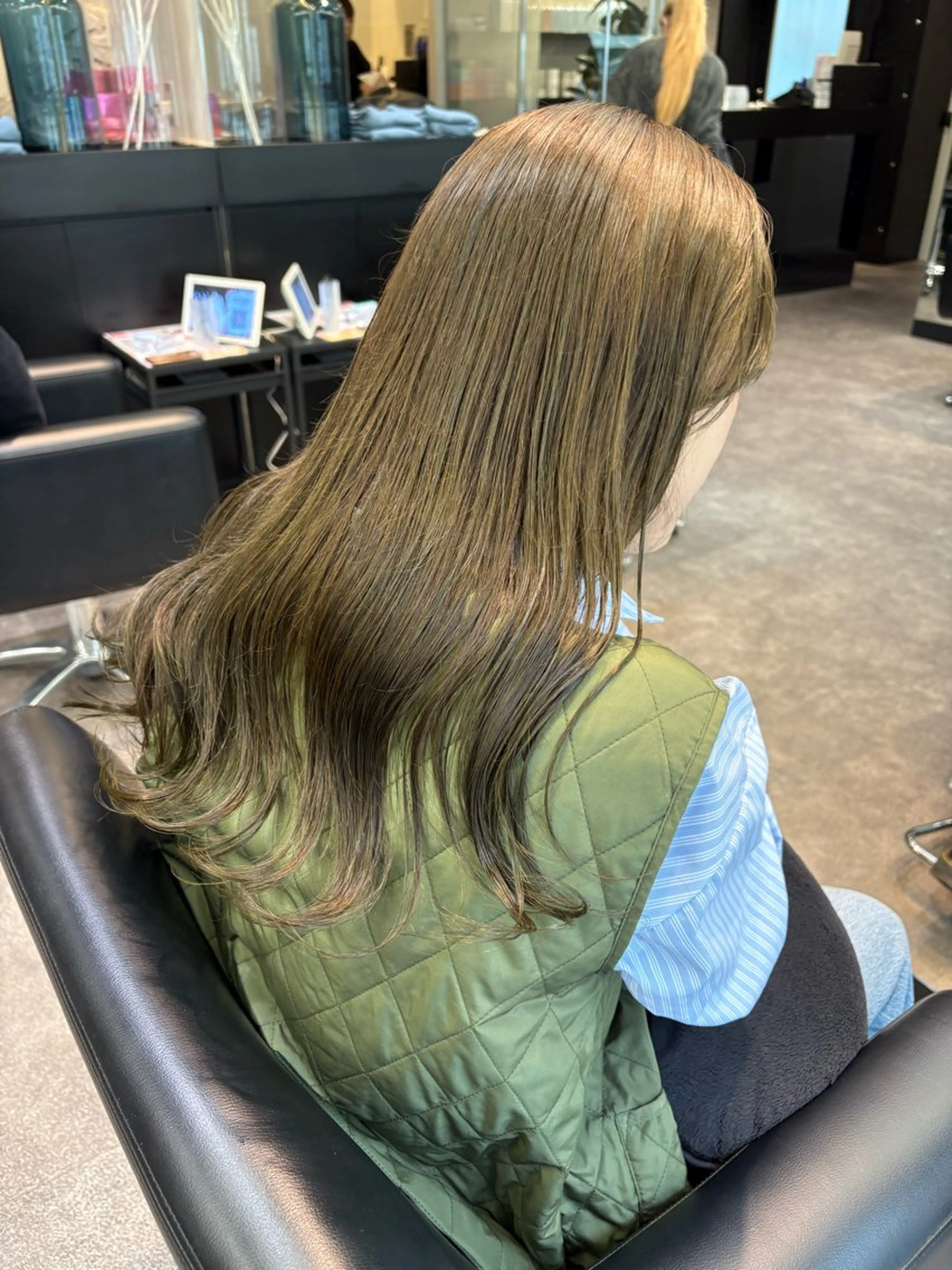 ロング ダブルカラー🦖 /髪質改善⚡️しおりのヘアスタイル