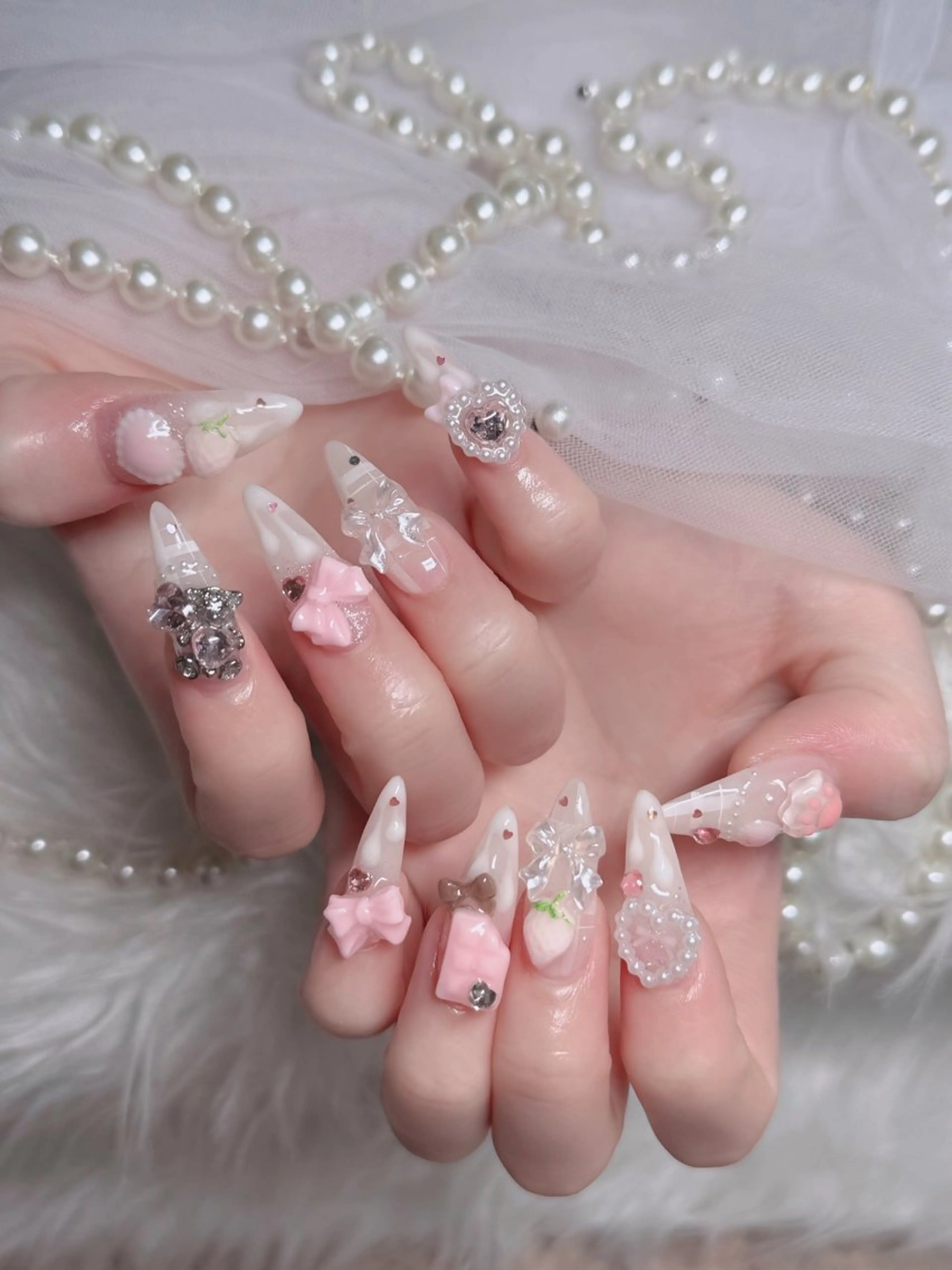 ネイル フレンチネイル ジェルネイル ハロウィン 韓国ネイル マグネットネイル ハンドネイル Hbaby nailのネイルデザイン