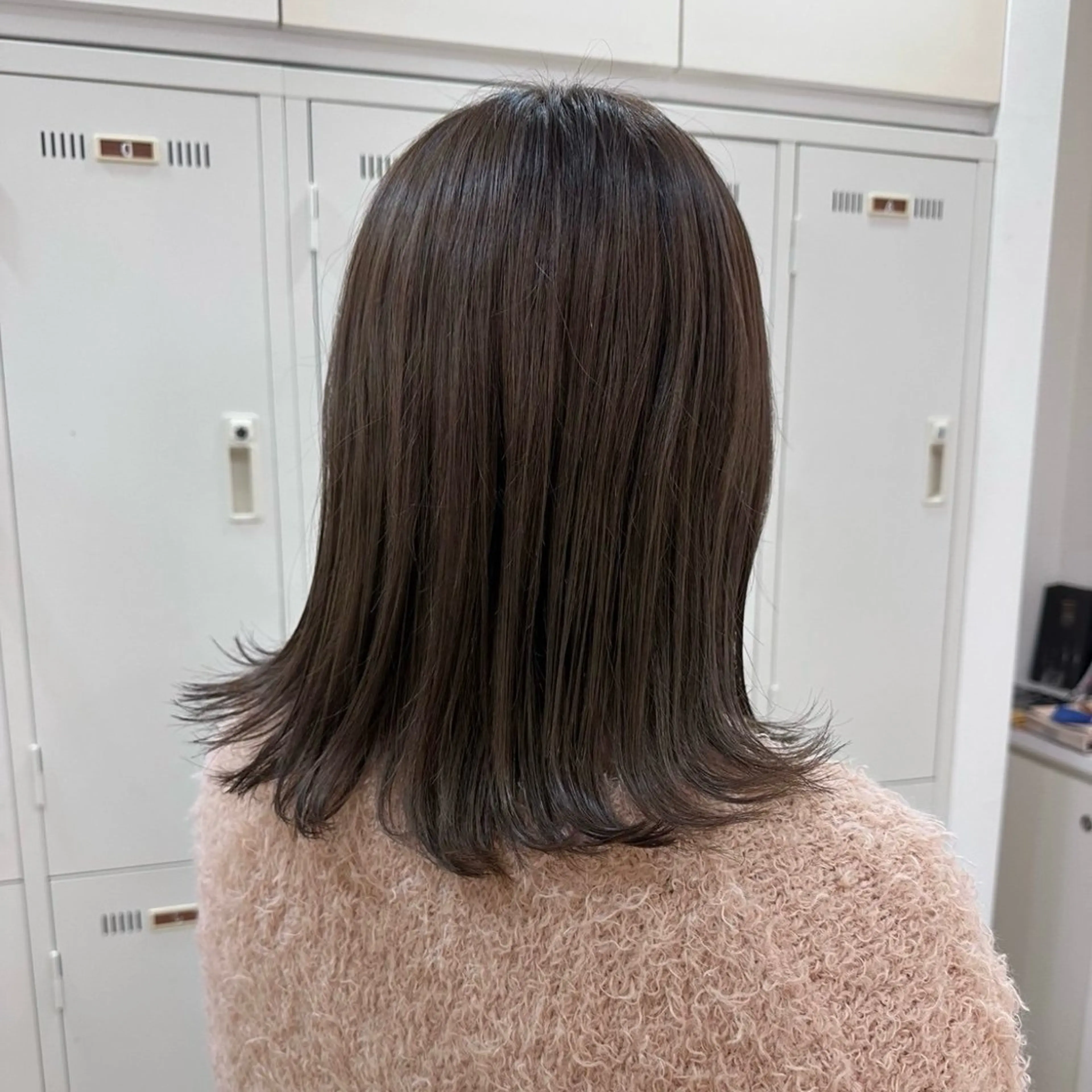 ミディアム カラー ヘアカラー 吉永 百合香のヘアスタイル