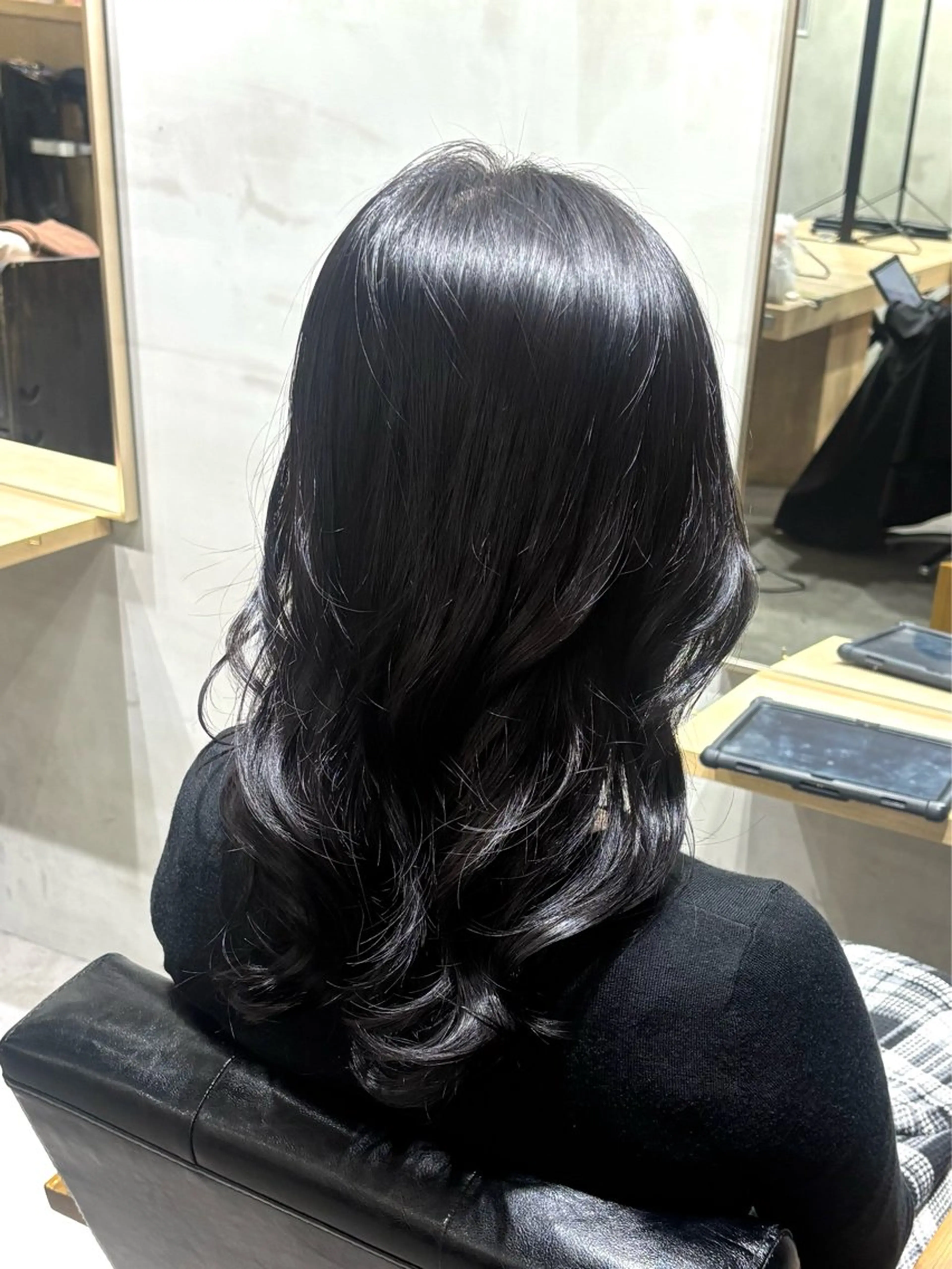 セミロング カラー 透明感カラー 韓国風ヘア トリートメント ヘアカラー トリートメント 川口 夏歩のヘアスタイル