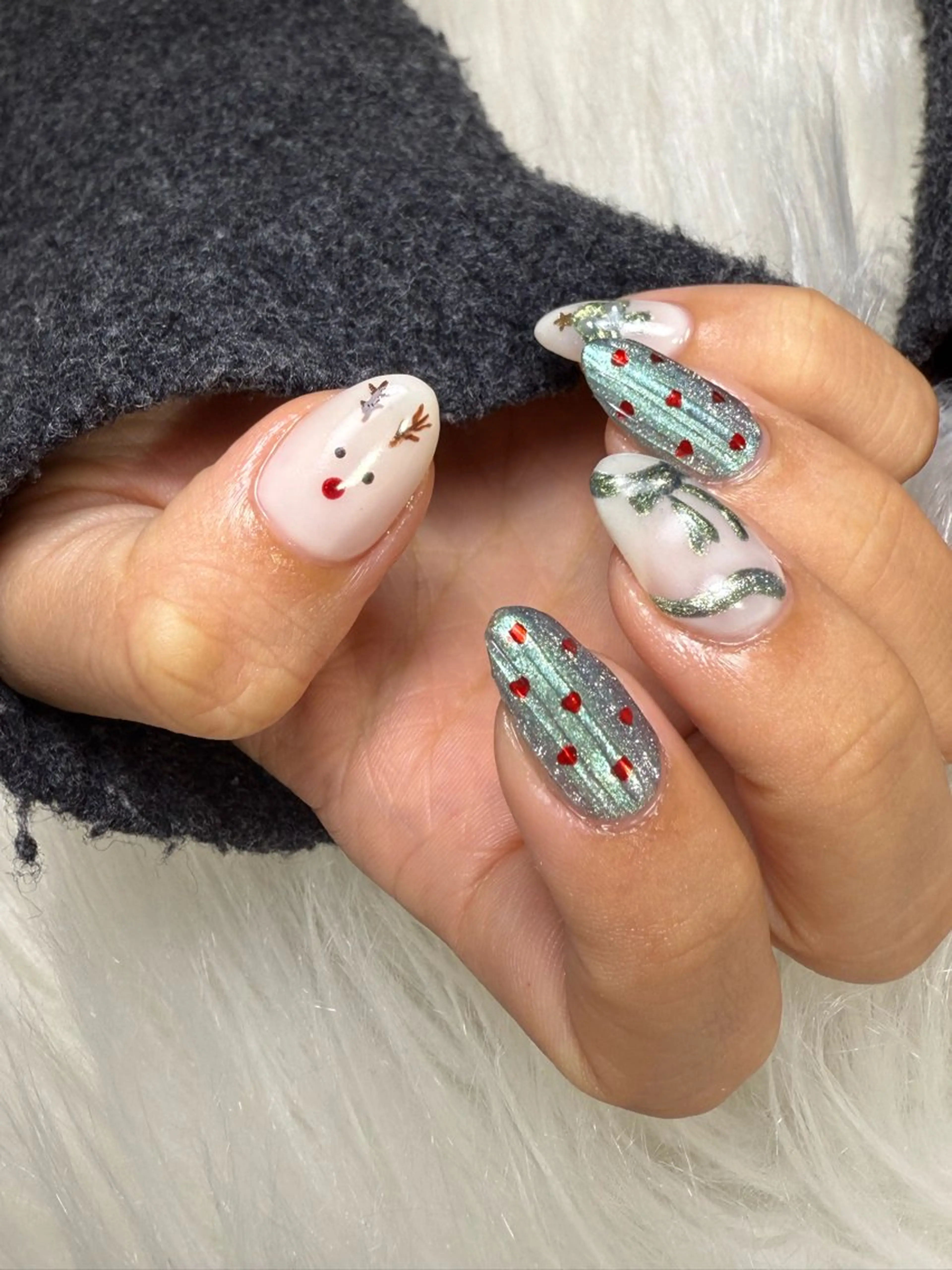 ネイル 持ち込み 冬ネイル クリスマス Luana nailのネイルデザイン