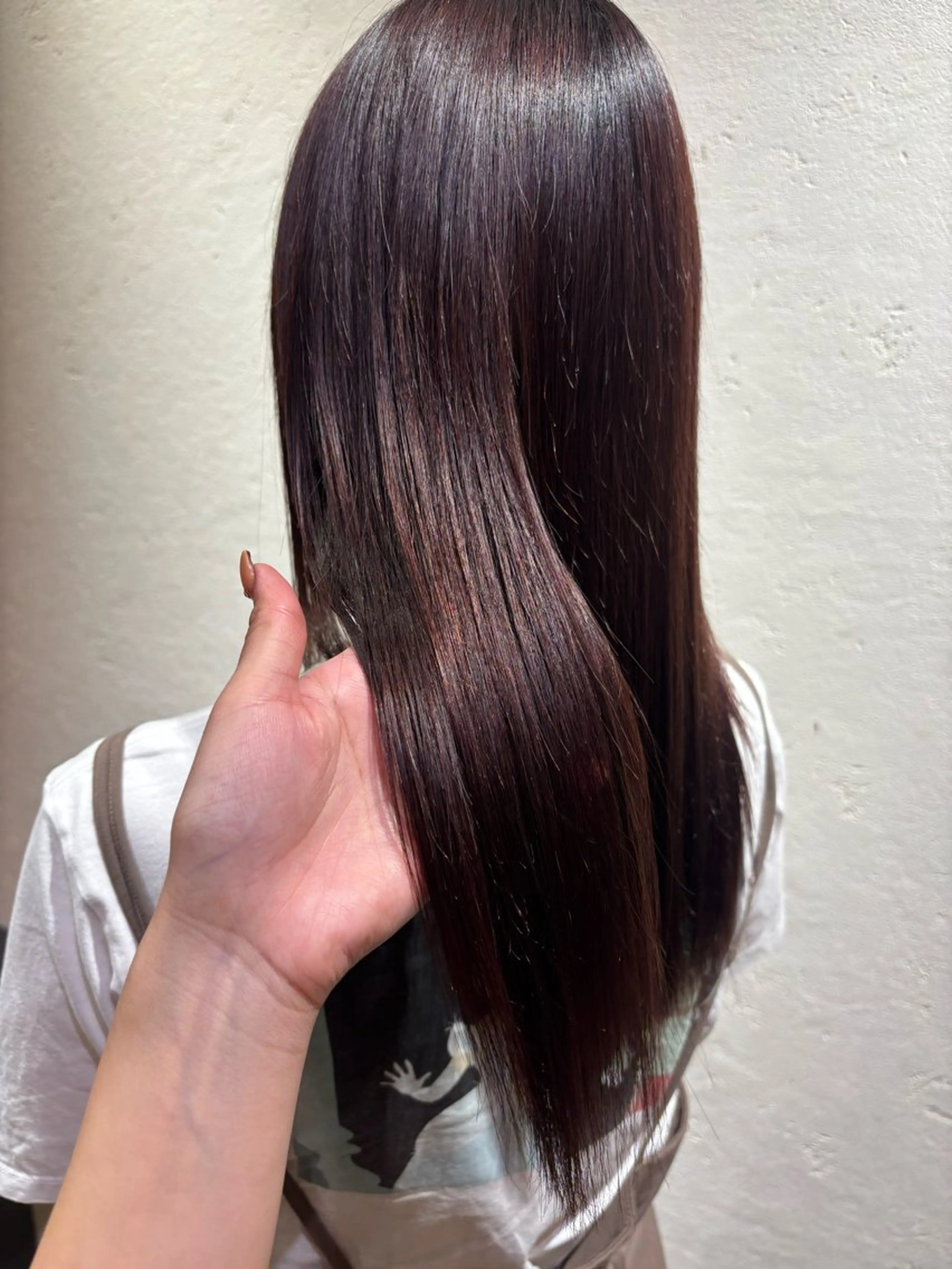 セミロング 🫧いお/透明感艶 カラー/縮毛矯正🫧のヘアスタイル