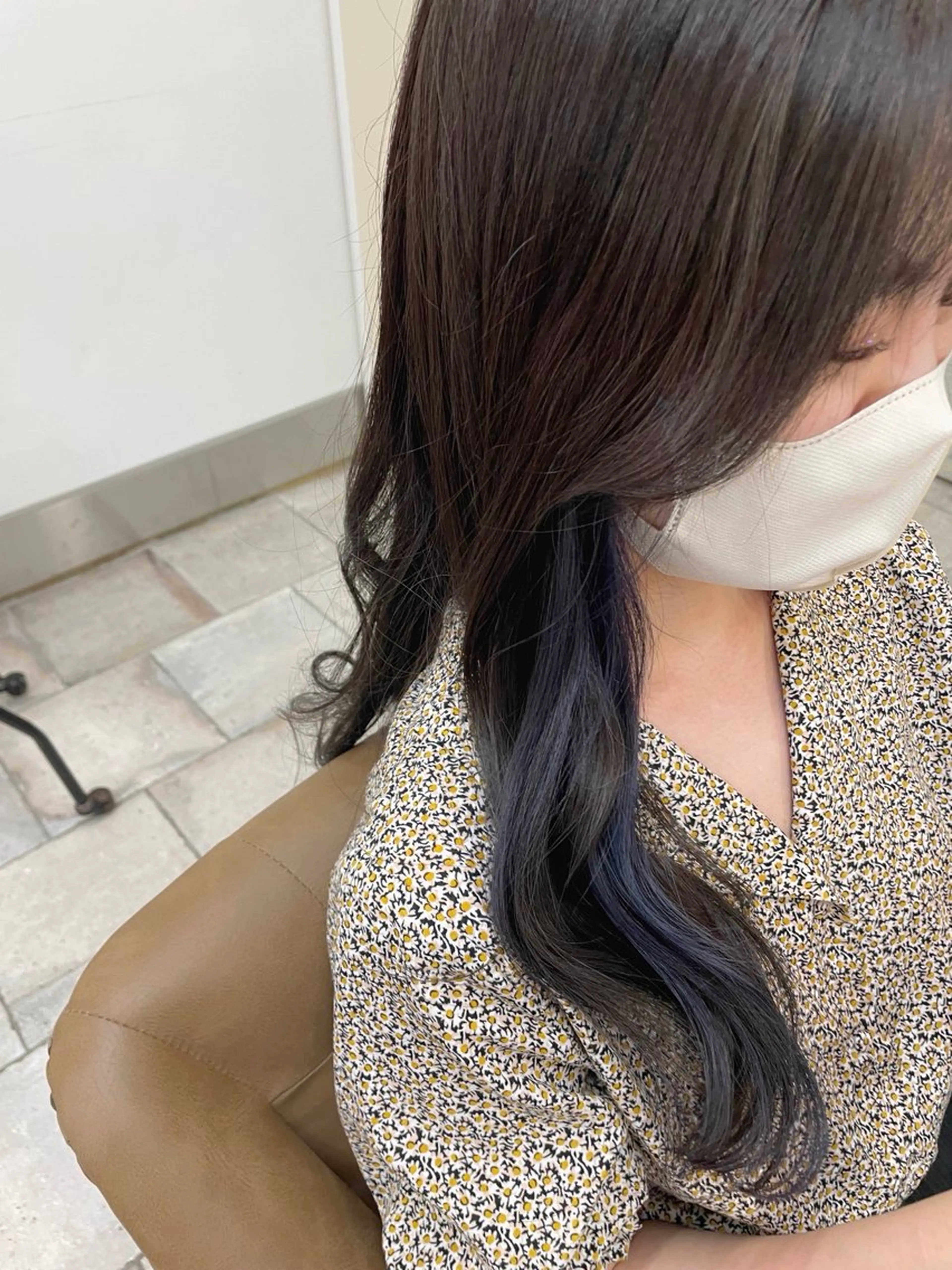 ロング カラー イヤリングカラー シルバー 🍒透明感カラー/ 艶カラー/さくら🍒のヘアスタイル
