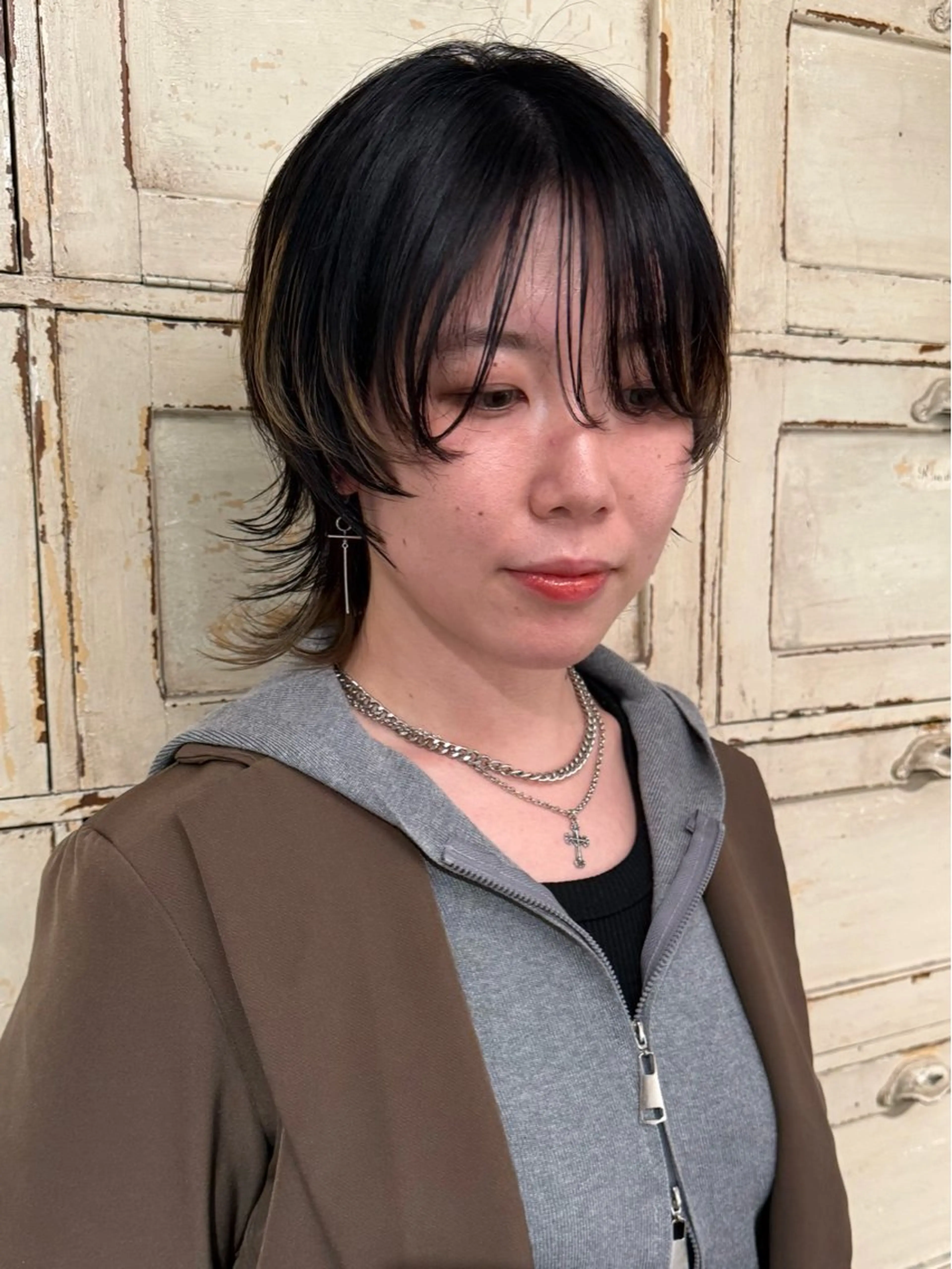 ショート カラー ブリーチ デザインカラー グラデーションカラー レイヤーカット ウルフカット カット ヘアカラー RorriM natsuのヘアスタイル