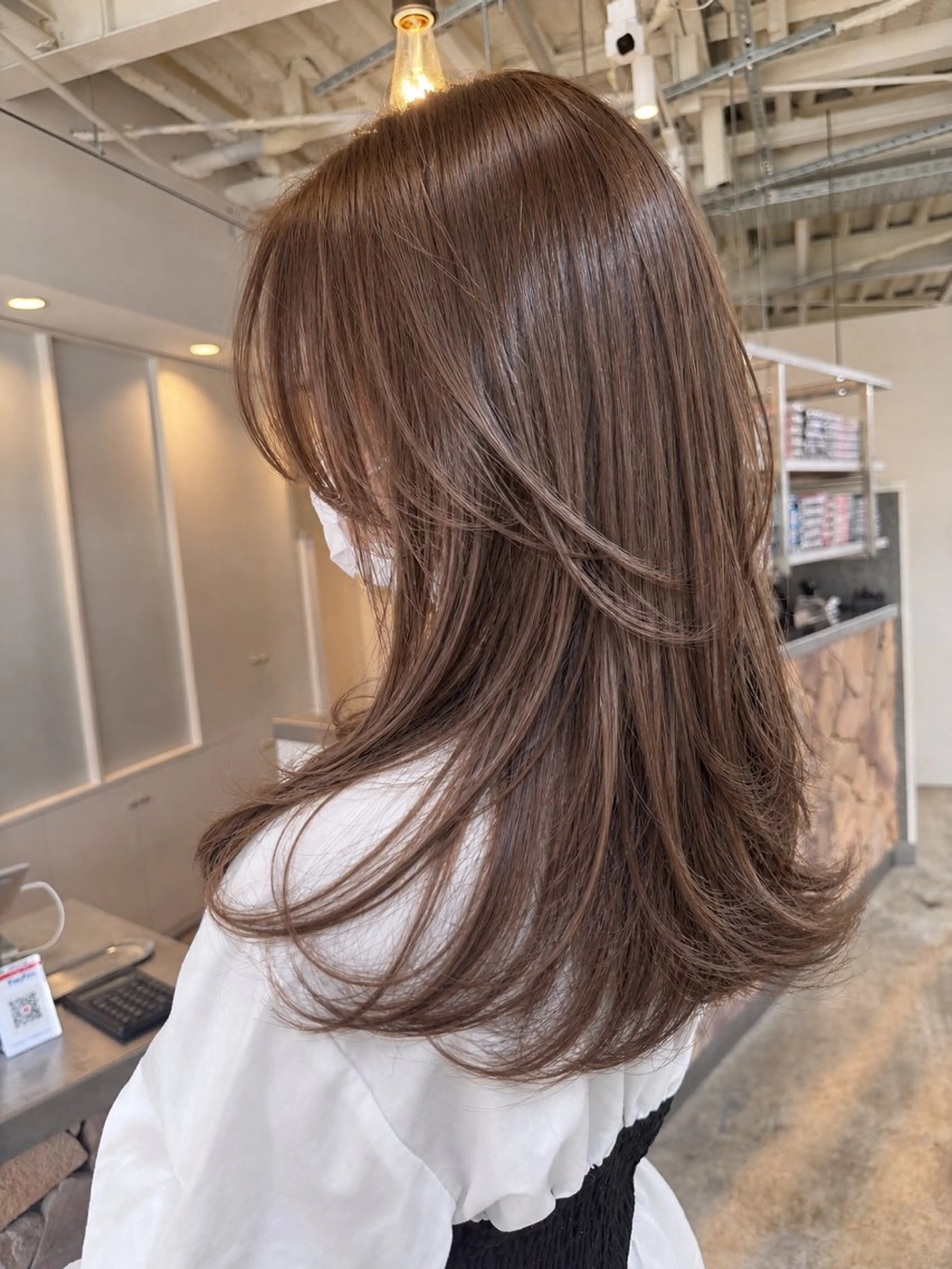 セミロング ヘアカラー トリートメント Tsuyoki .のヘアスタイル