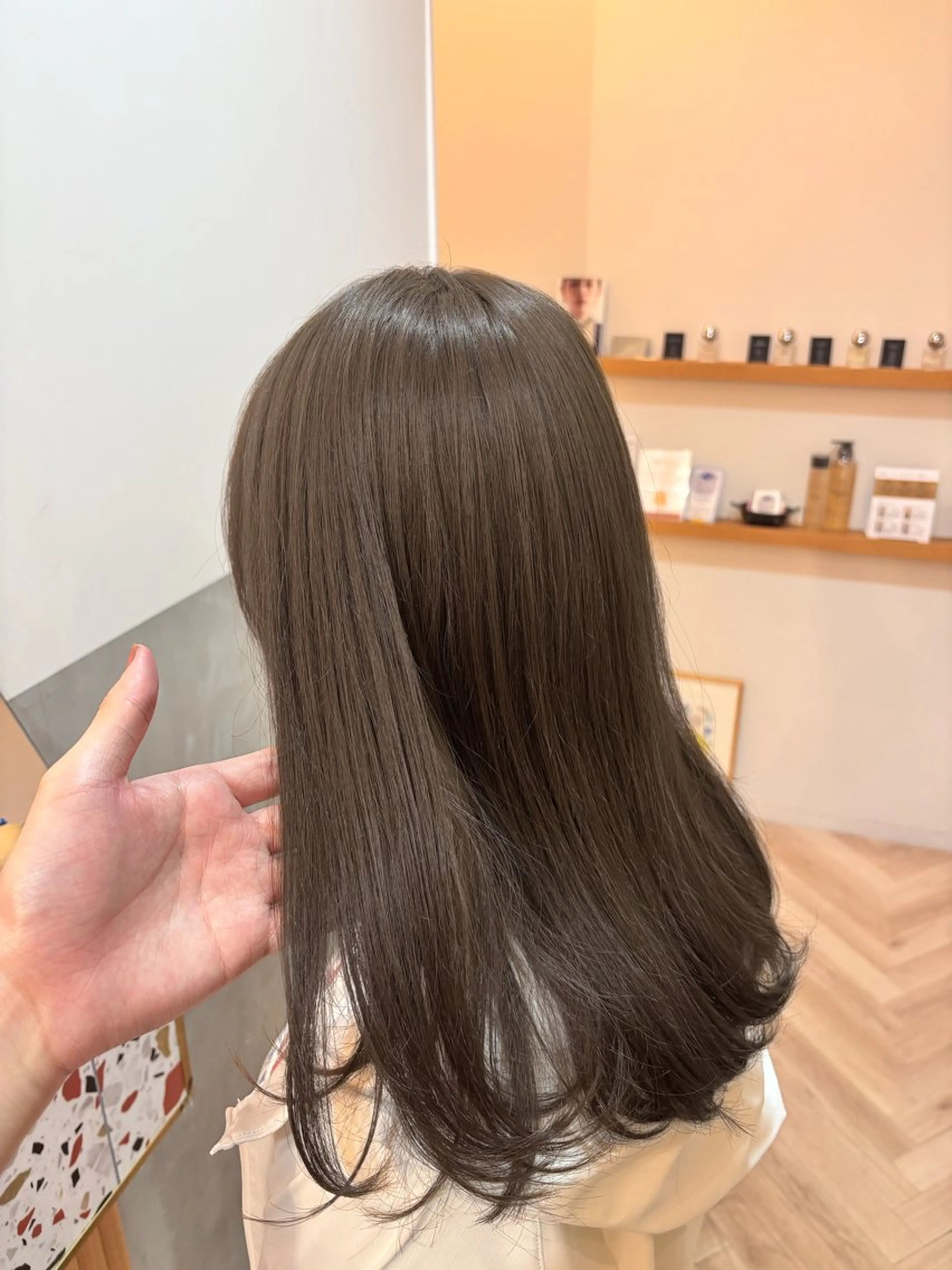 ロング カラー ベージュカラー ヘーゼル ヘアカラー ヘーゼルベージュ/ 赤み消し/はるのヘアスタイル