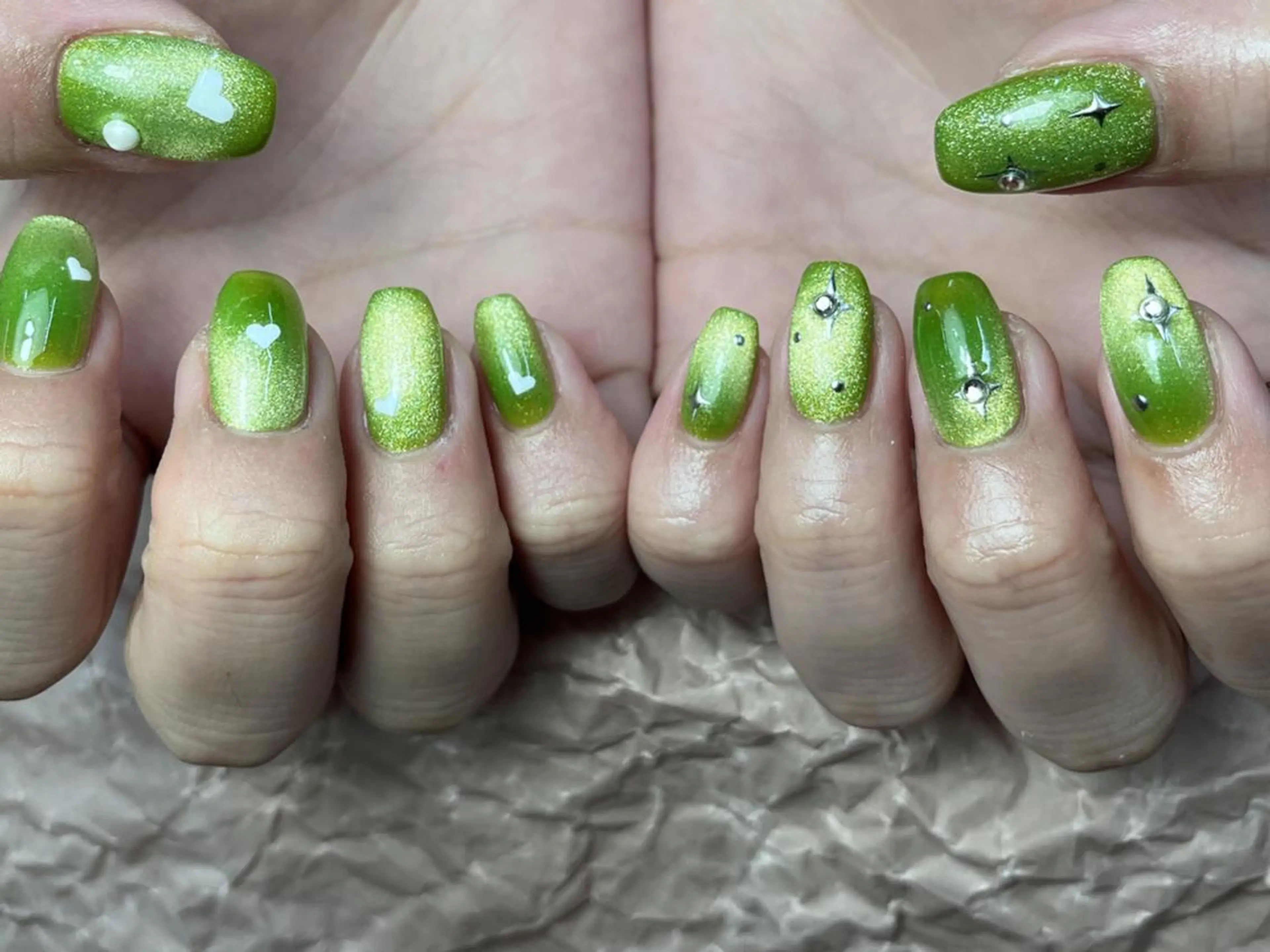 ネイル ToliyDeliy Nail Salonのネイルデザイン