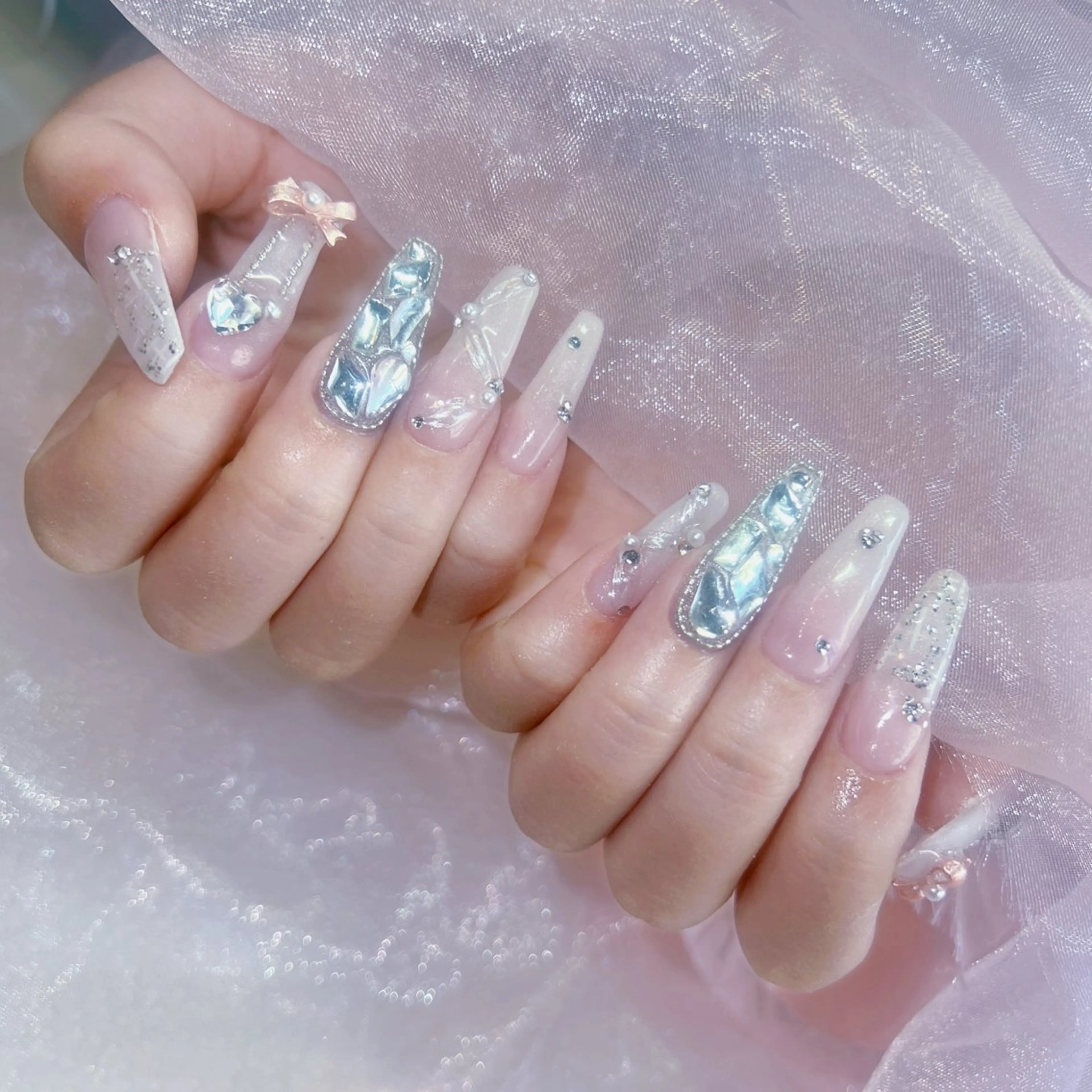 ネイル ハンドネイル REMIA所属・beauty salonREMIAのネイルデザイン