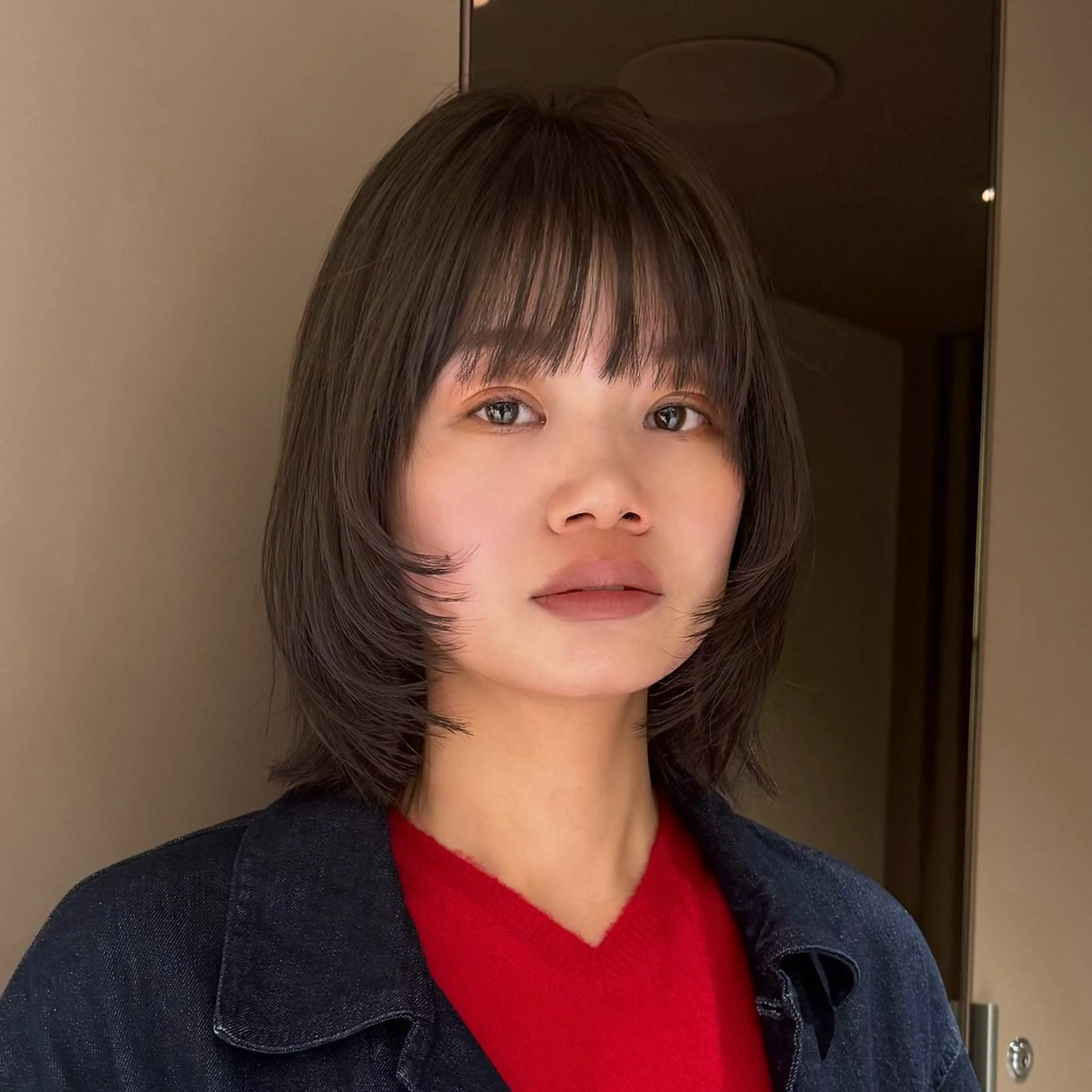 ミディアム カラー カット ヘアカラー トリートメント Akari暖色カラー /レイヤーカットのヘアスタイル