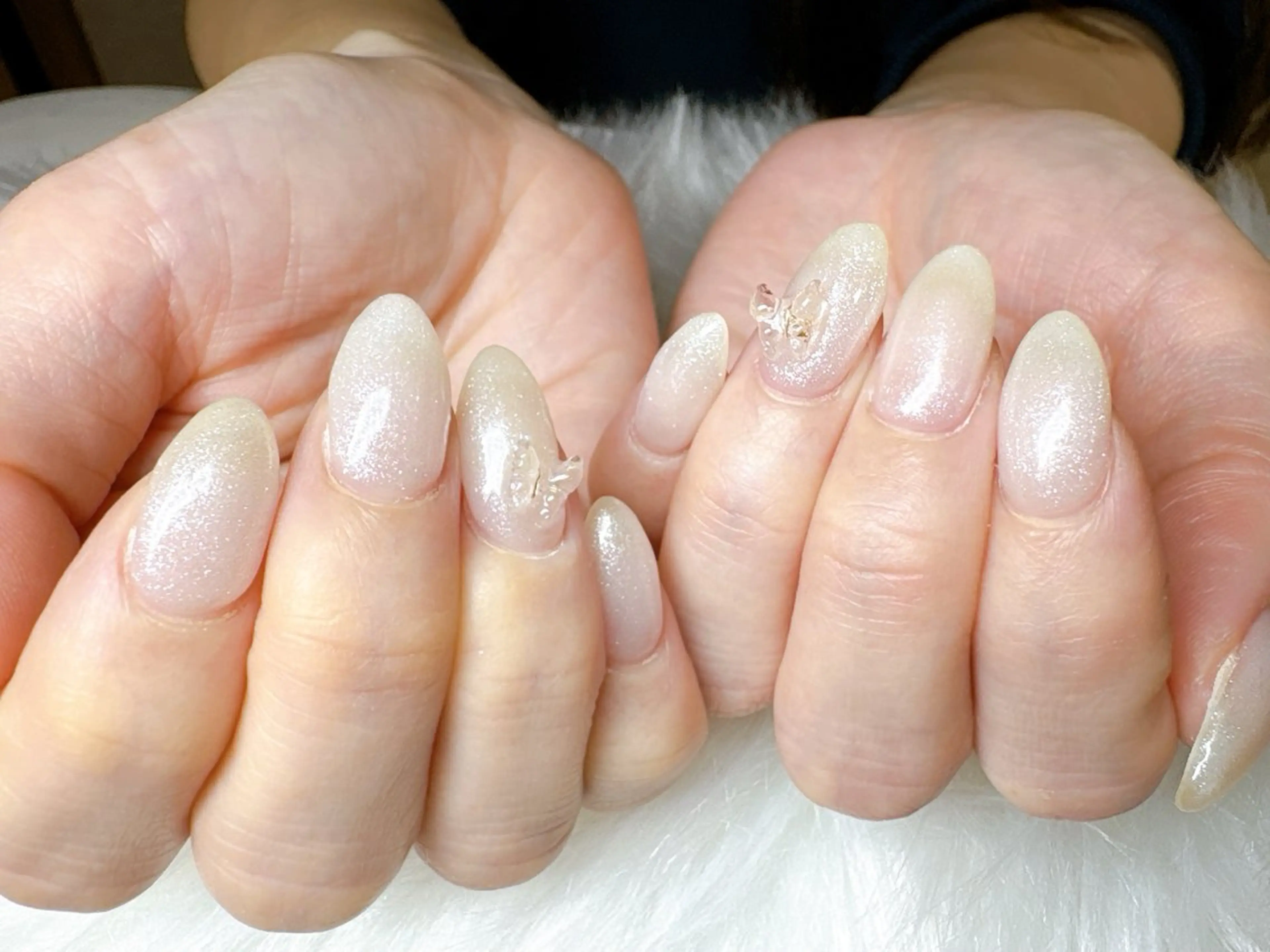 ネイル ECLAT エクラ所属・寺山 千鶴のネイルデザイン