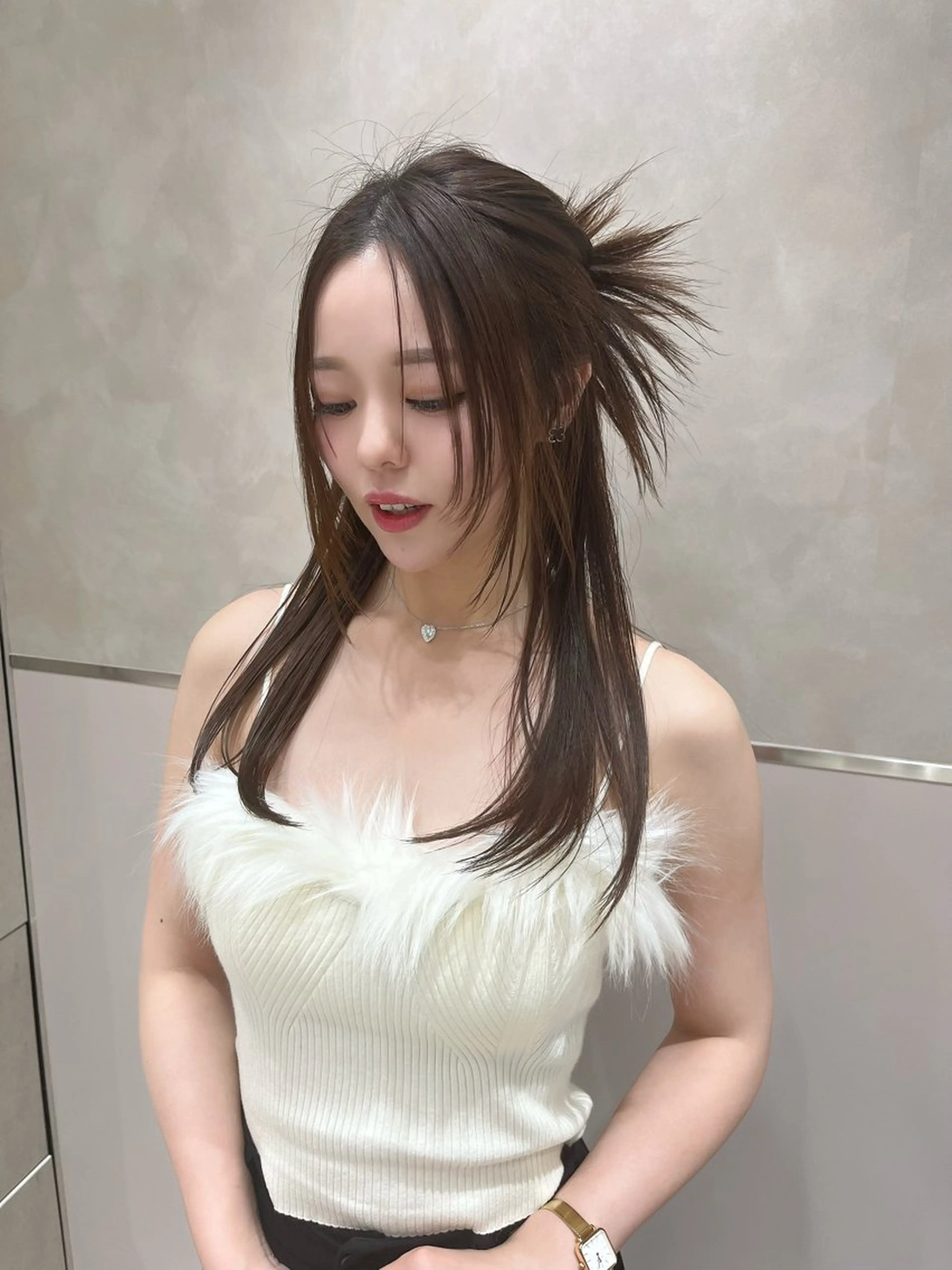 セミロング カラー カット ヘアカラー トリートメント レイヤーカット顔周り /アレンジ伊藤彪真のヘアスタイル