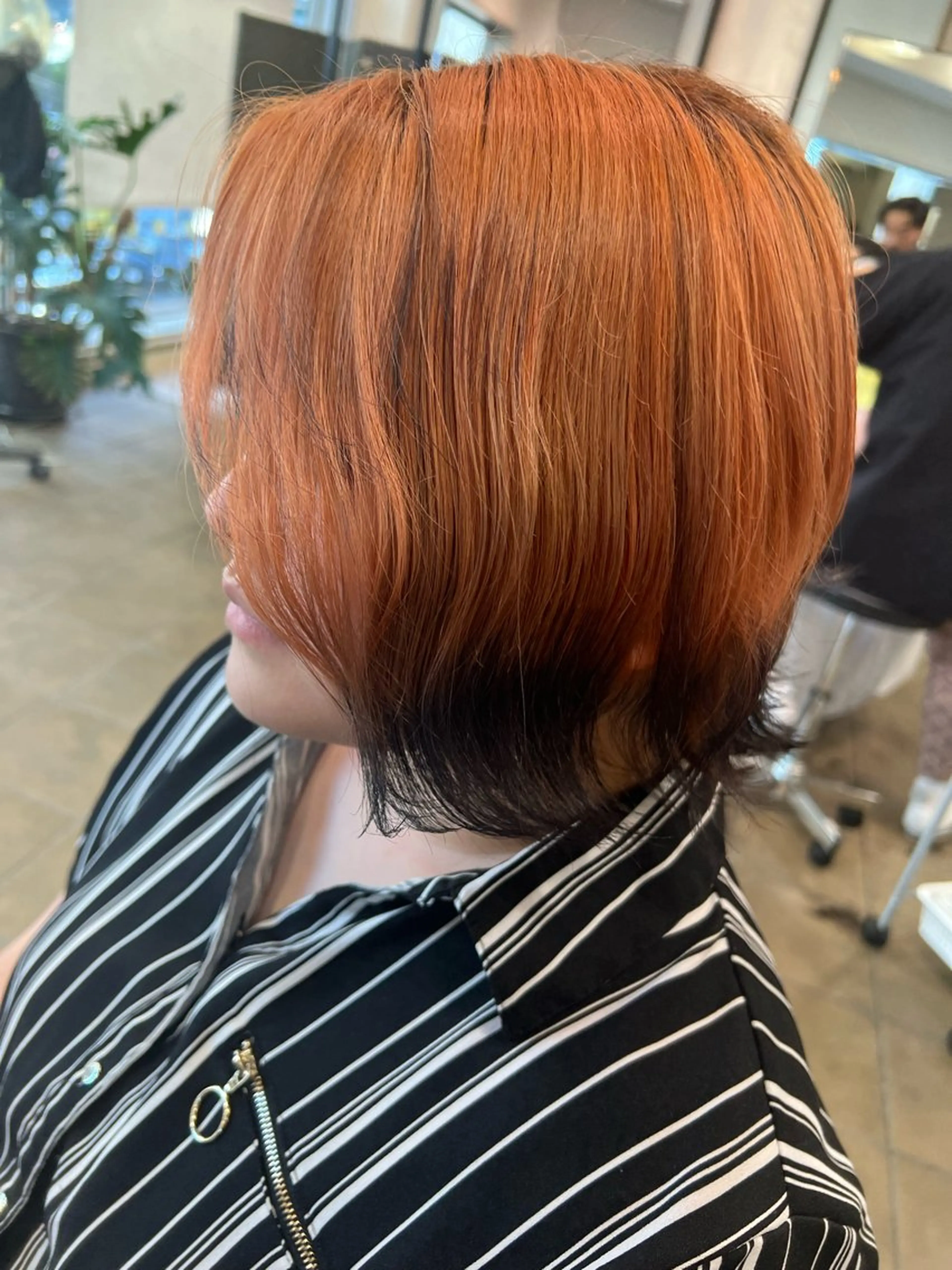 ショート ヘアカラー メテオ ／ヘアカラー 西川菜実のヘアスタイル