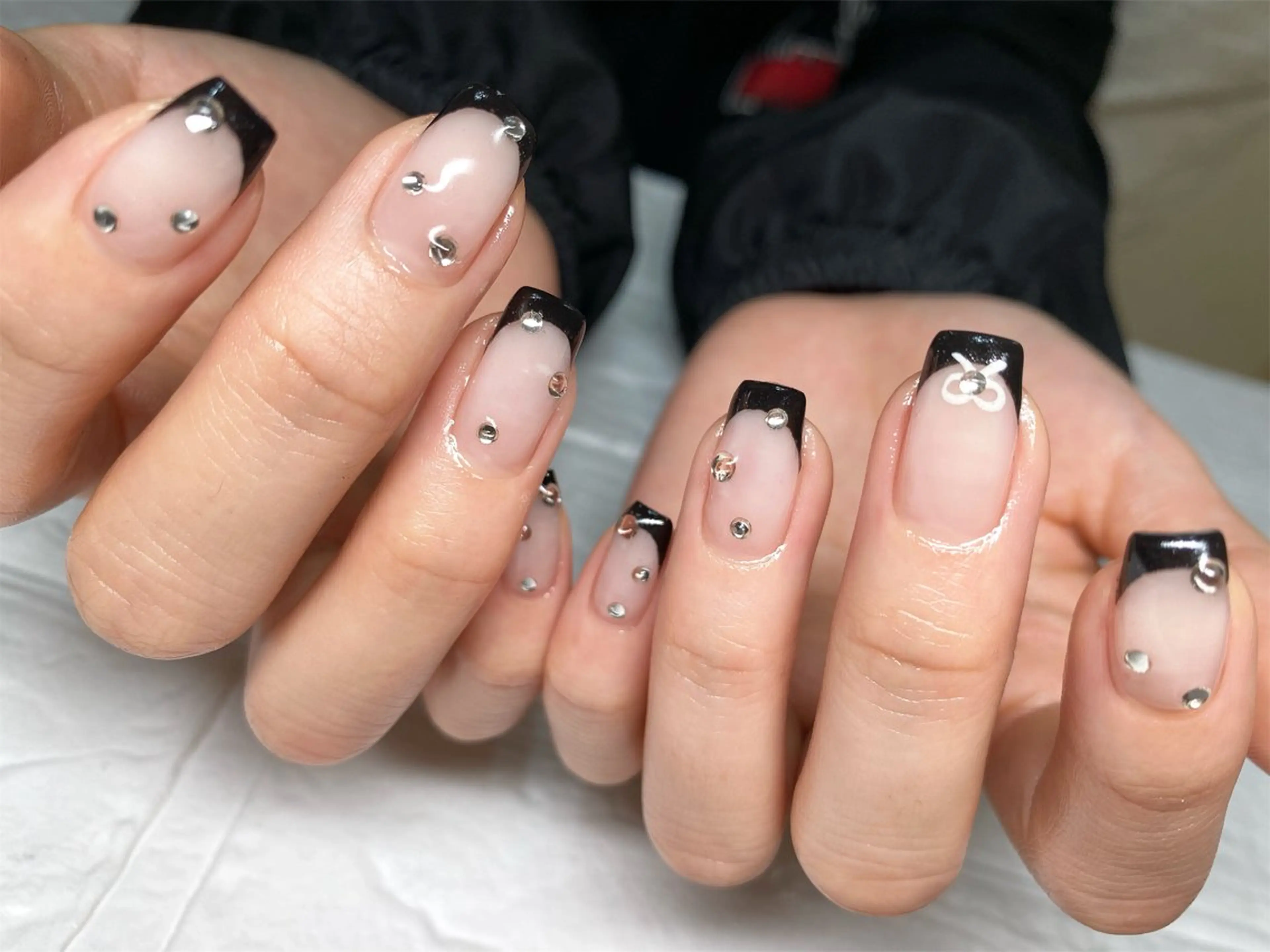 ネイル TOMOMI NAILsのネイルデザイン