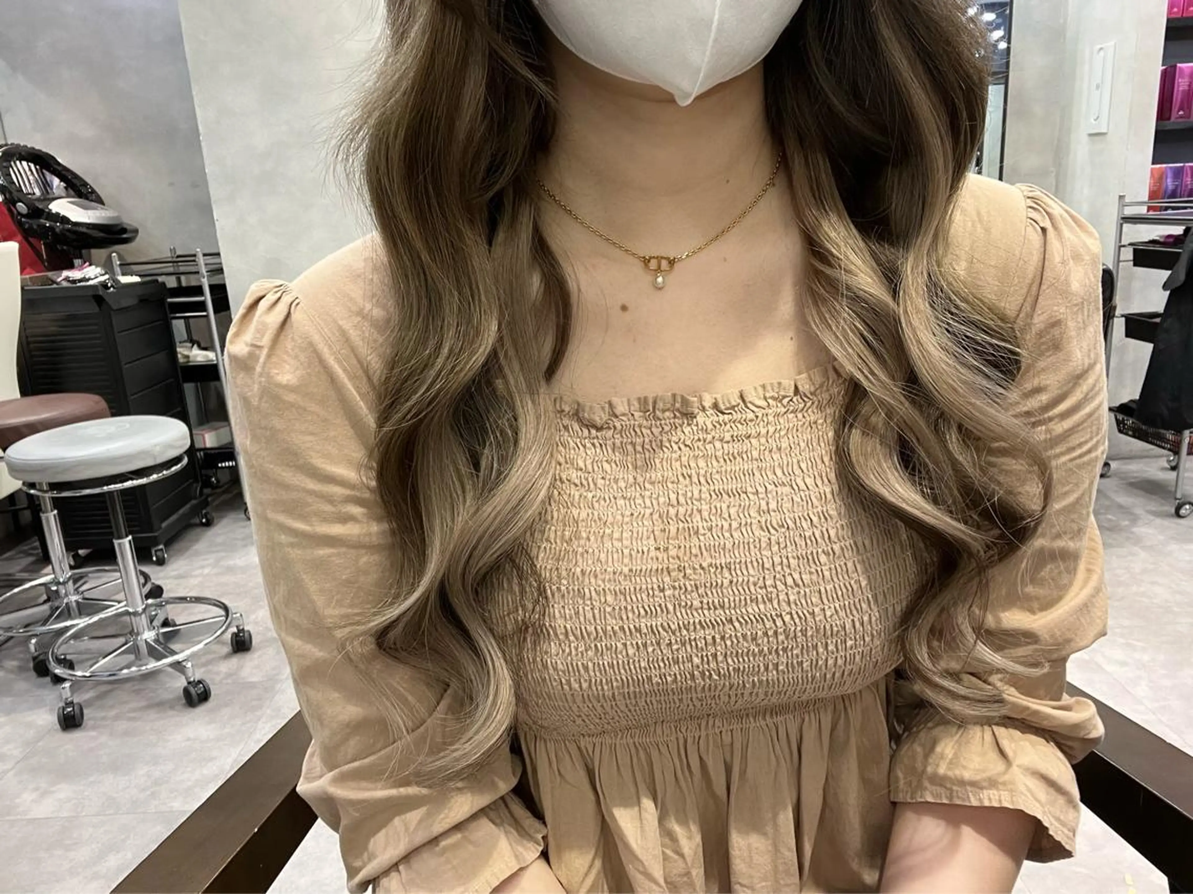 ロング カラー ヘアアレンジ シールエクステ アッシュ バレイヤージュ ベージュカラー 黒髪 カット ヘアカラー エクステ ar+ ❤︎ maiのヘアスタイル