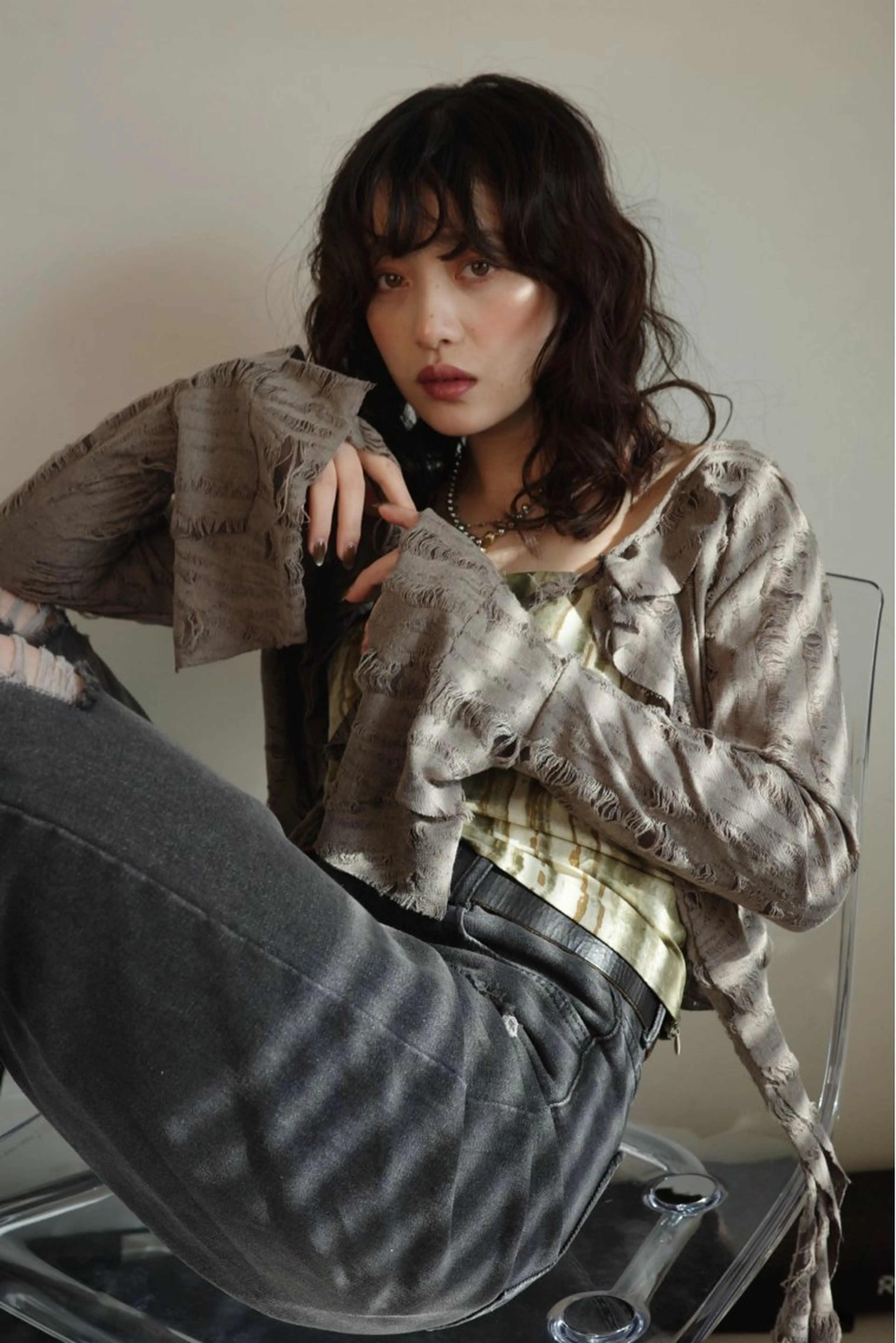 ミディアム カット パーマ 透明感カラー🫧 HARUKA🐰のヘアスタイル