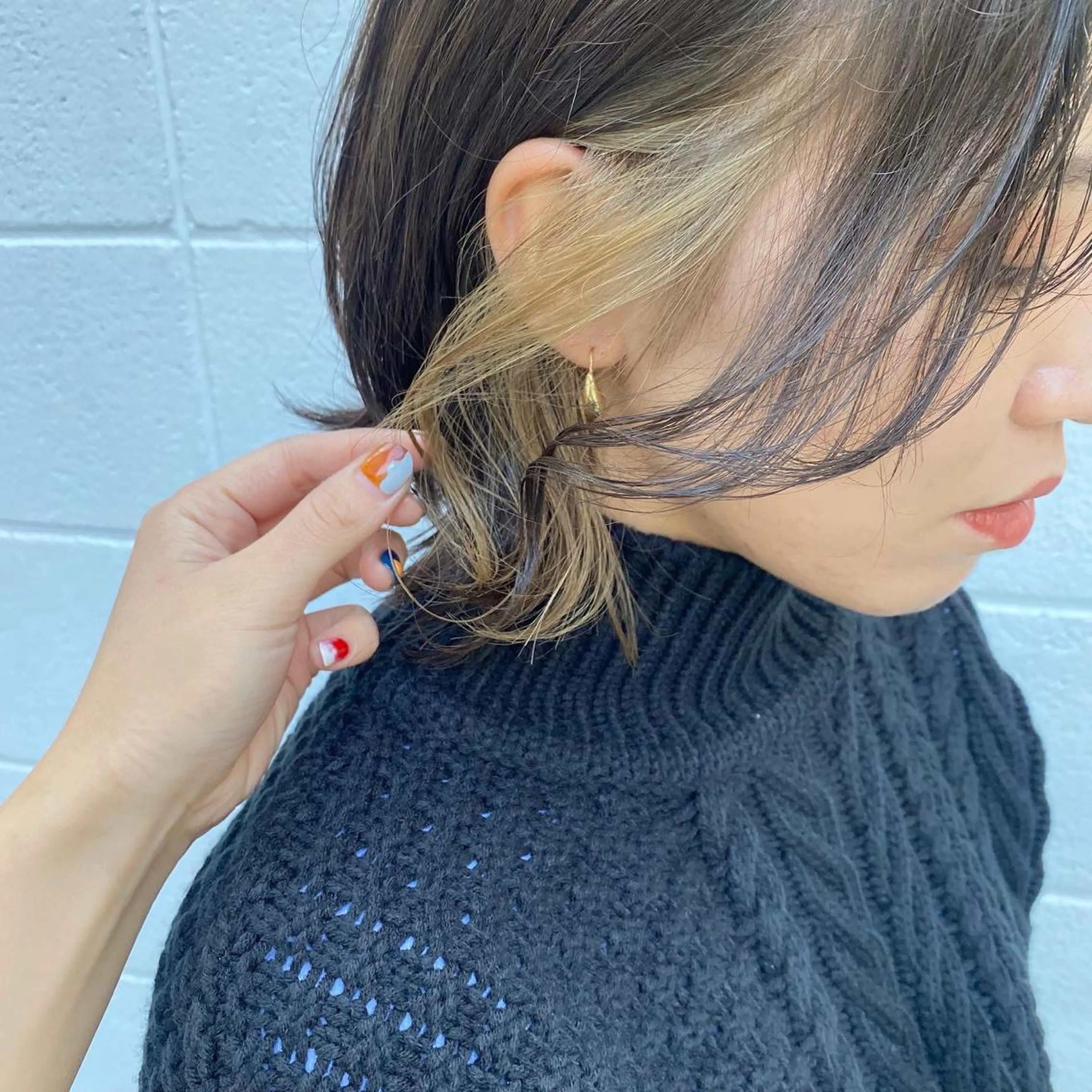 〖 ♡平日限定 ご新規様♡ 〗全体カラー/イヤリングカラー💗(耳上のみのインナーブリーチ)の写真