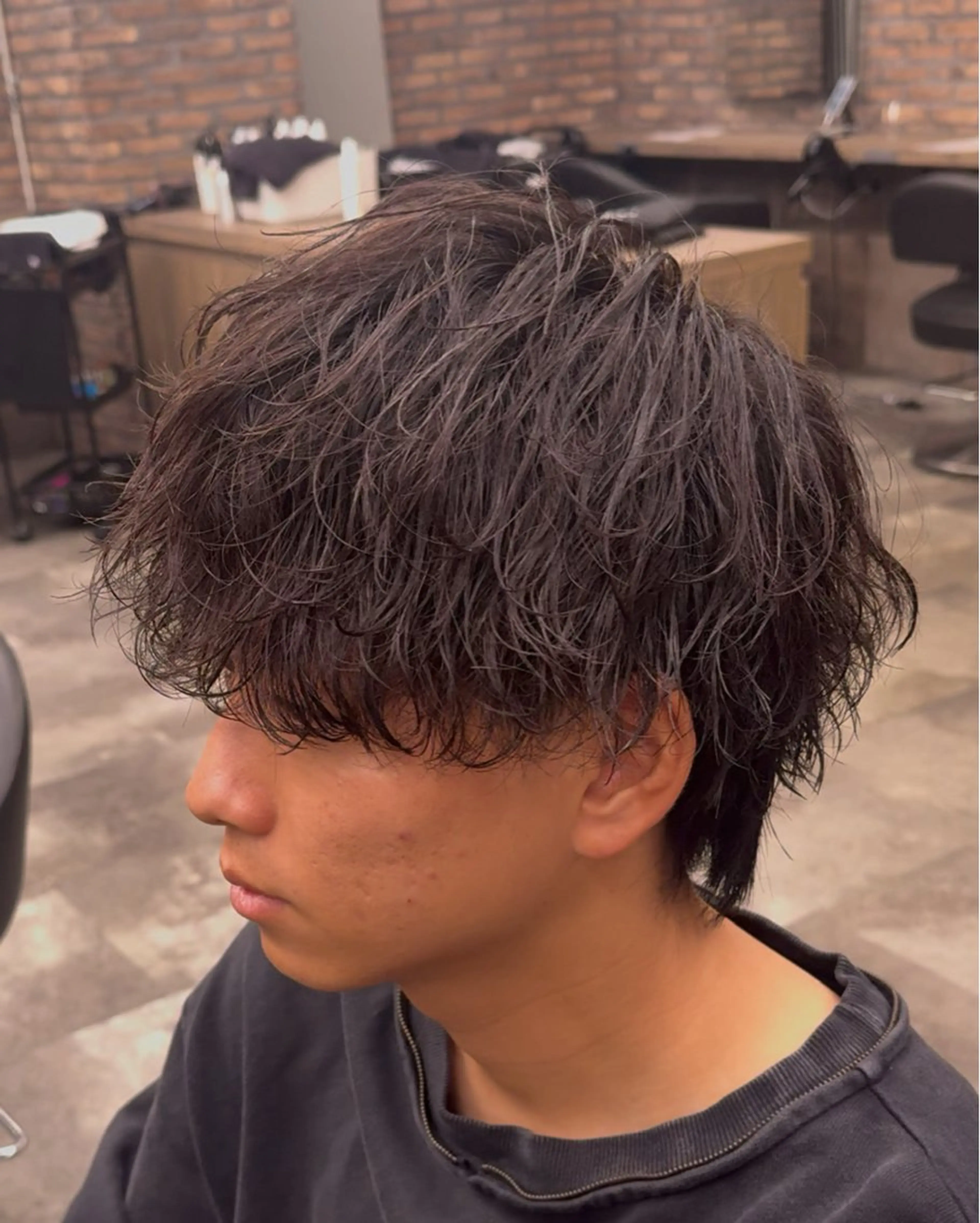 カラー パーマ メンズ 塩原 佑弦のヘアスタイル