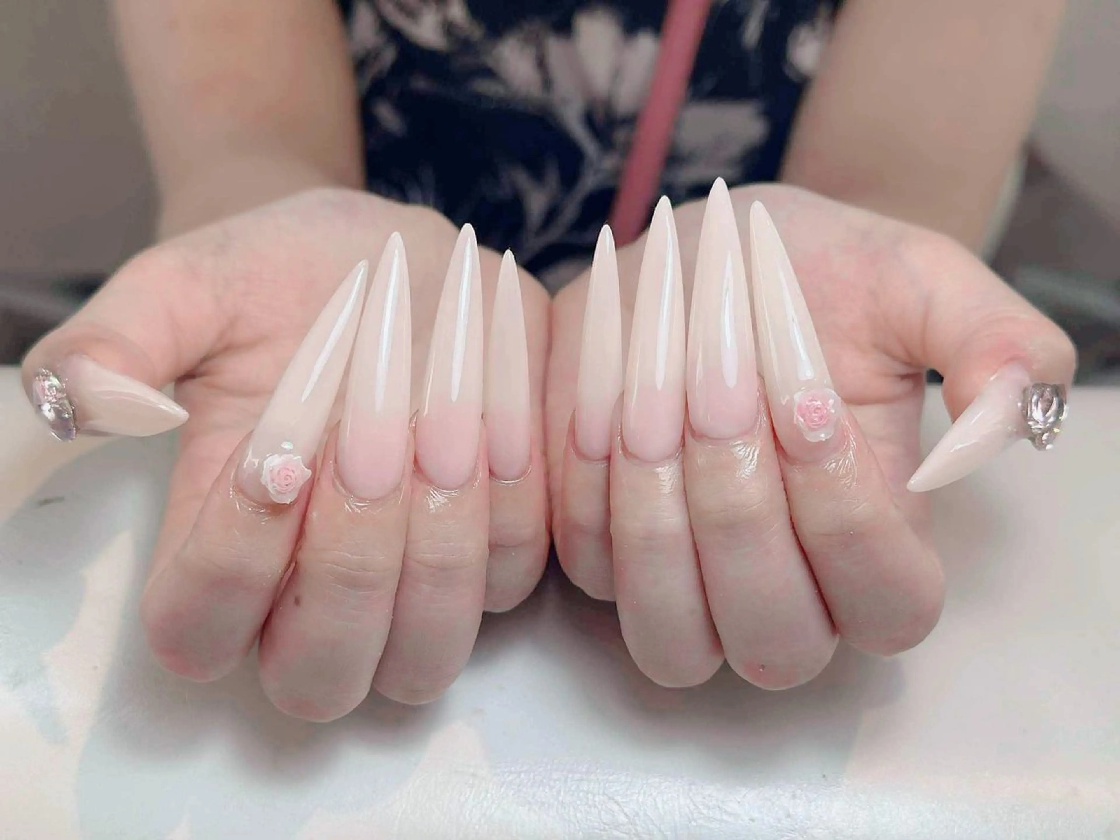 ネイル アートネイル フレンチネイル ジェルネイル 韓国ネイル マグネットネイル ハンドネイル Lenie Nail Salonのネイルデザイン