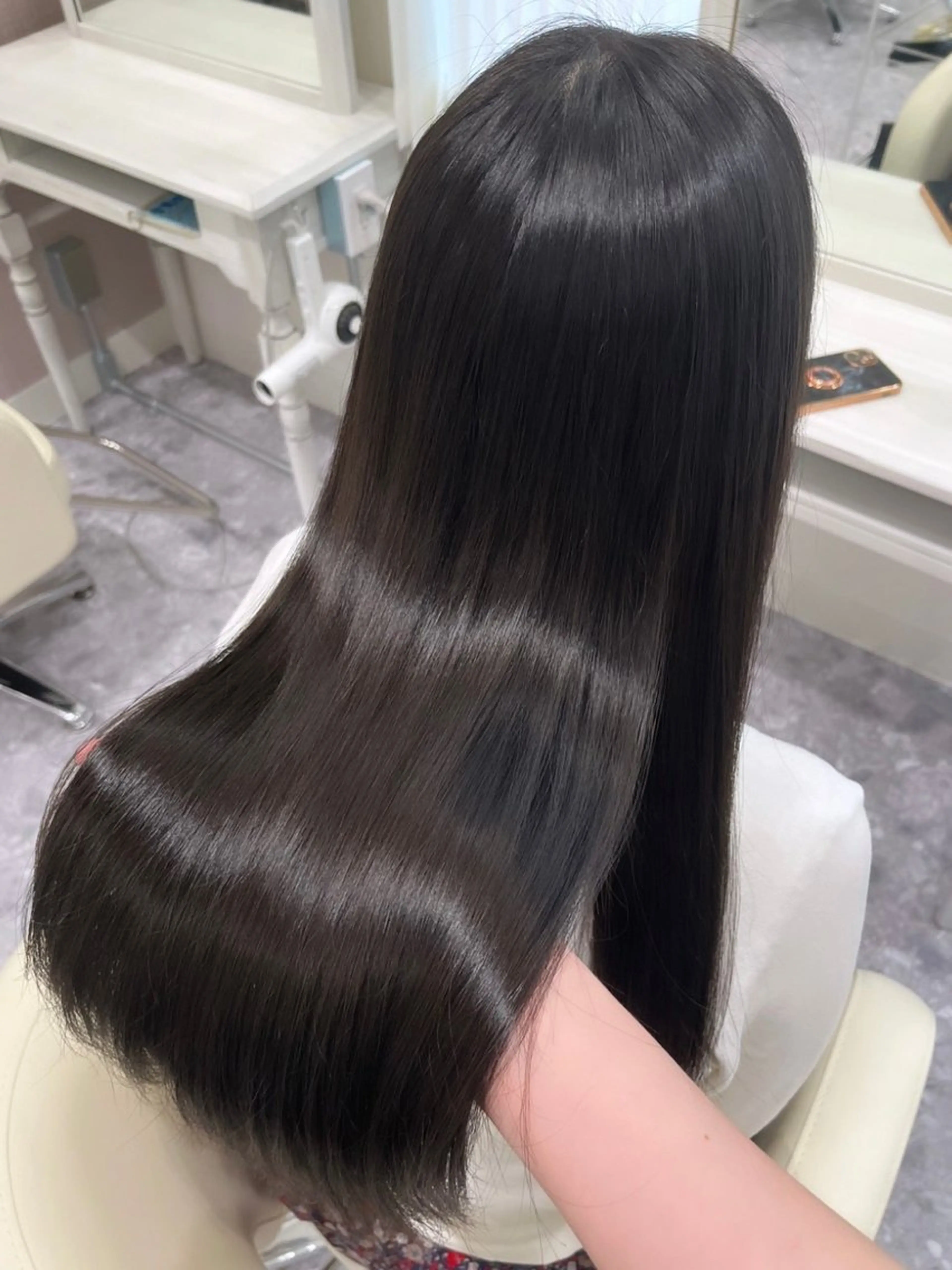 ロング トリートメント カット ヘアカラー トリートメント 河西 楓のヘアスタイル