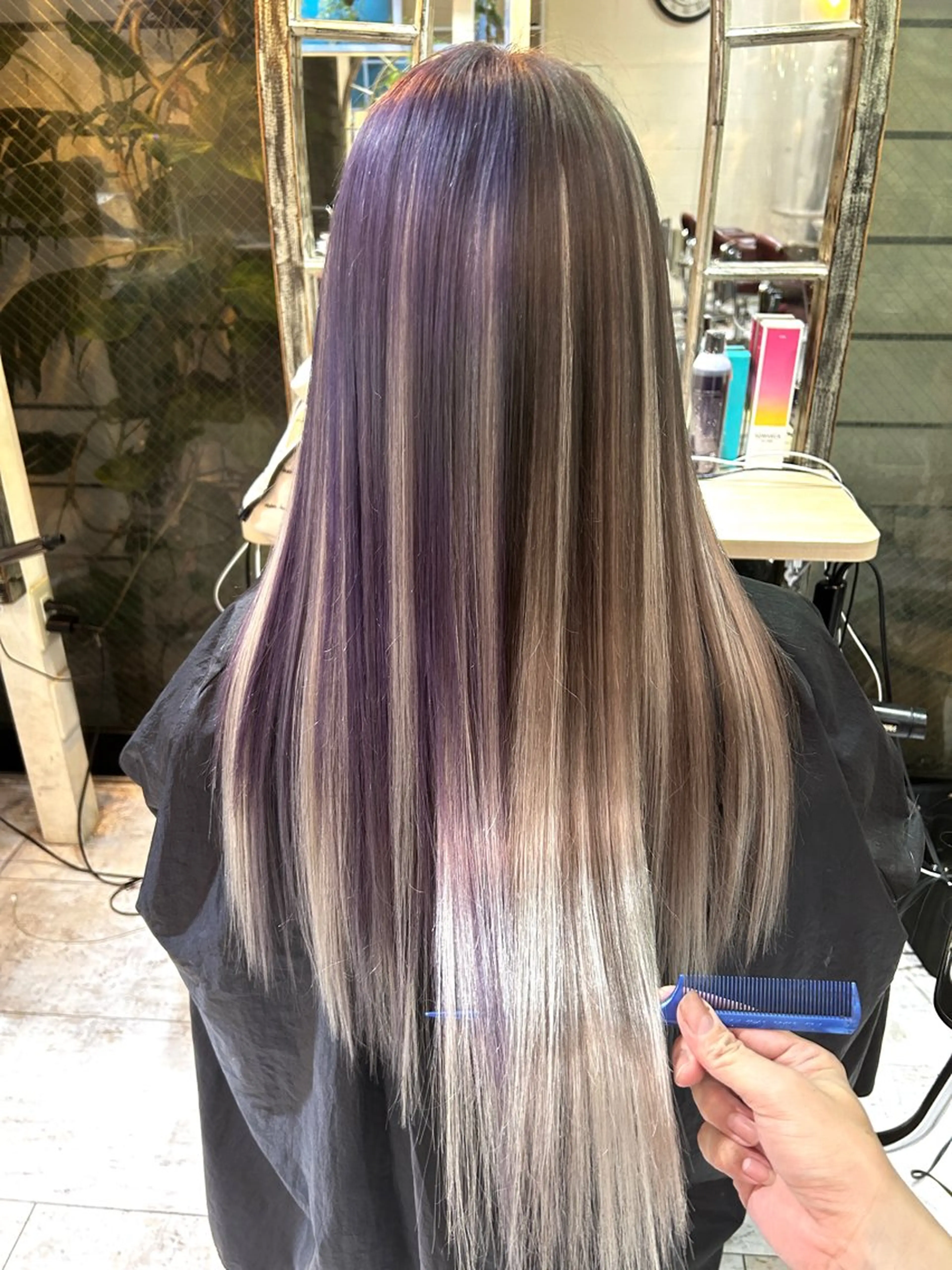 ロング カラー タケ ウチのヘアスタイル