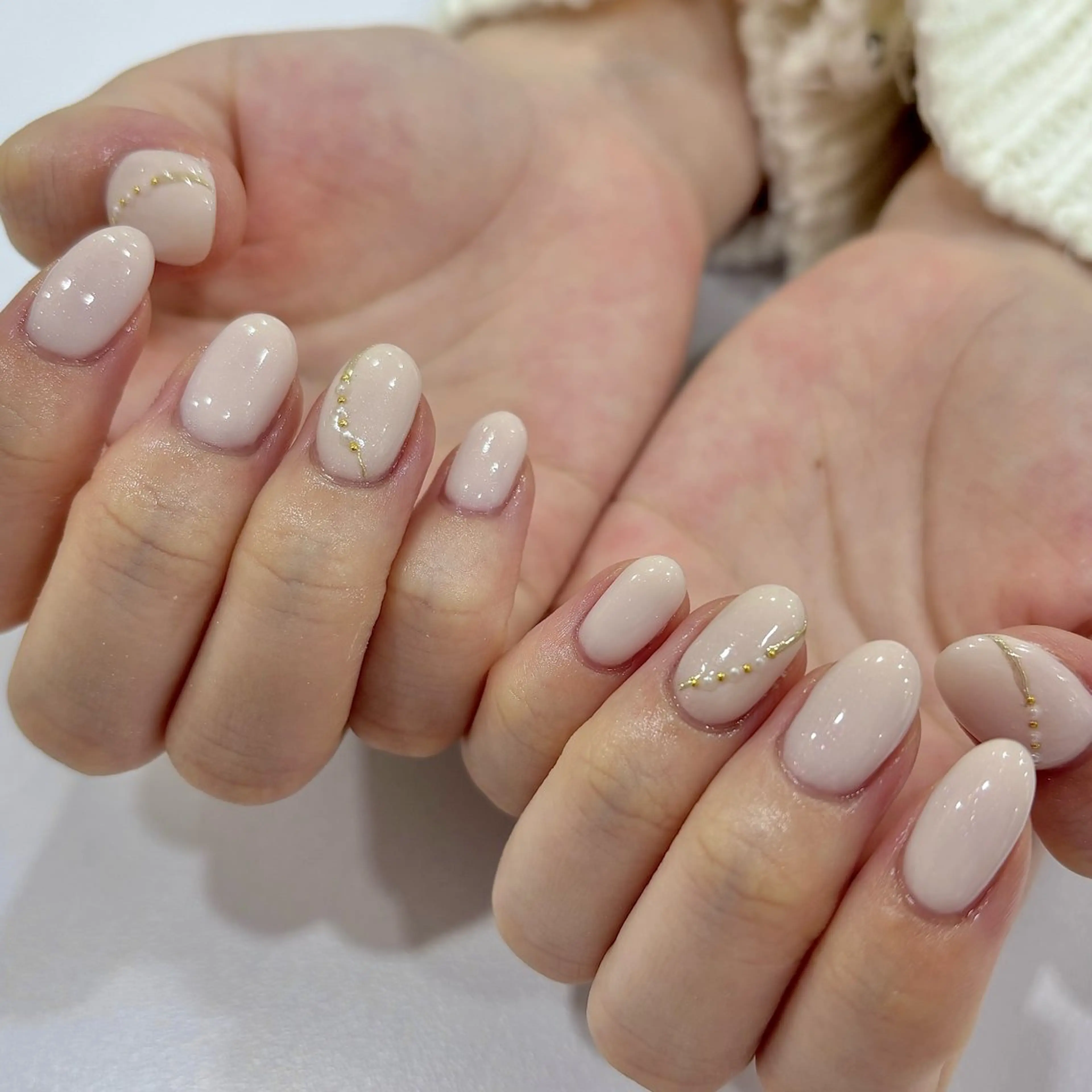 ネイル アートネイル オフィスネイル シンプルネイル アンリッシュ新宿東口 小泉のネイルデザイン
