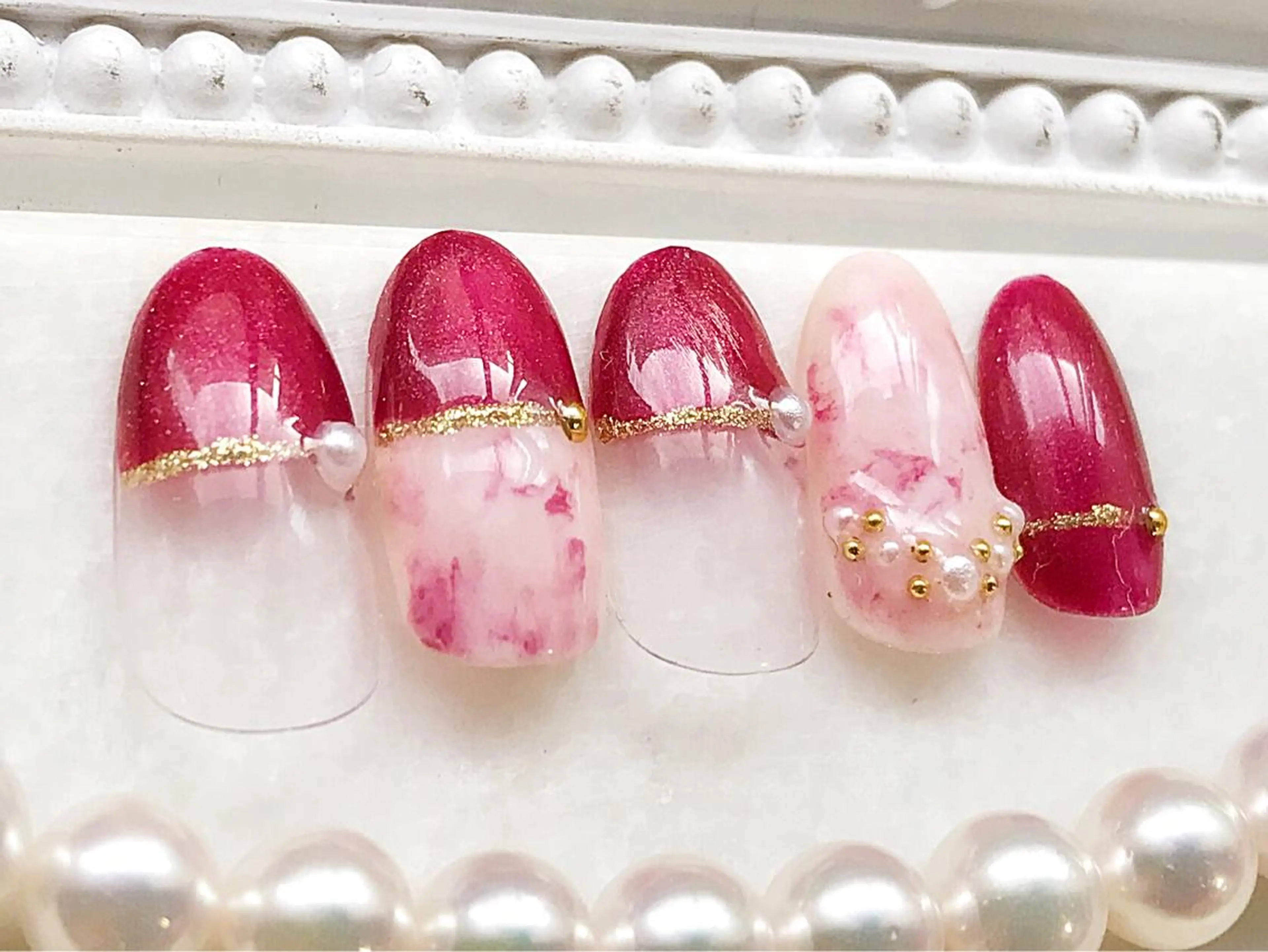 ネイル ボルドー Satomi  のネイルデザイン