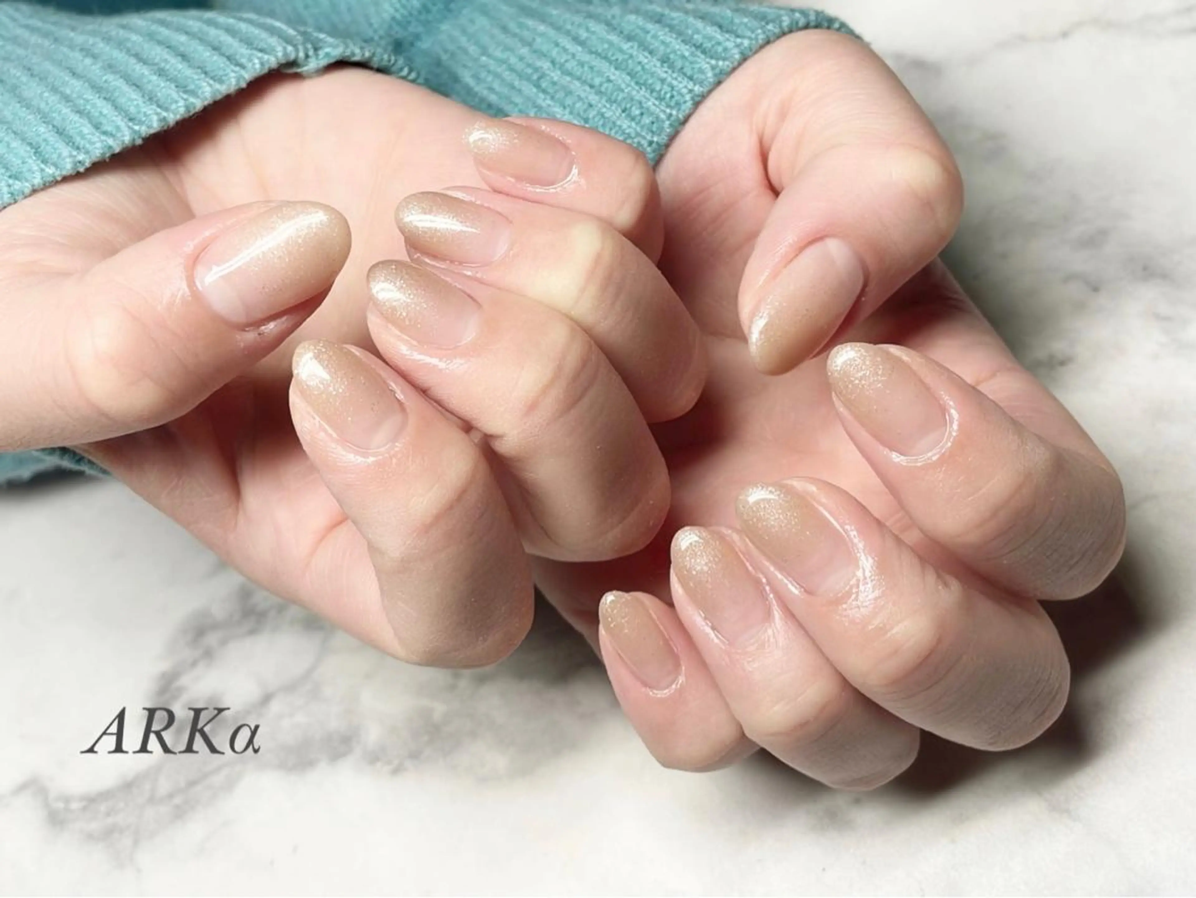 ネイル グラデーション ハンドネイル ARKα Nishiのネイルデザイン