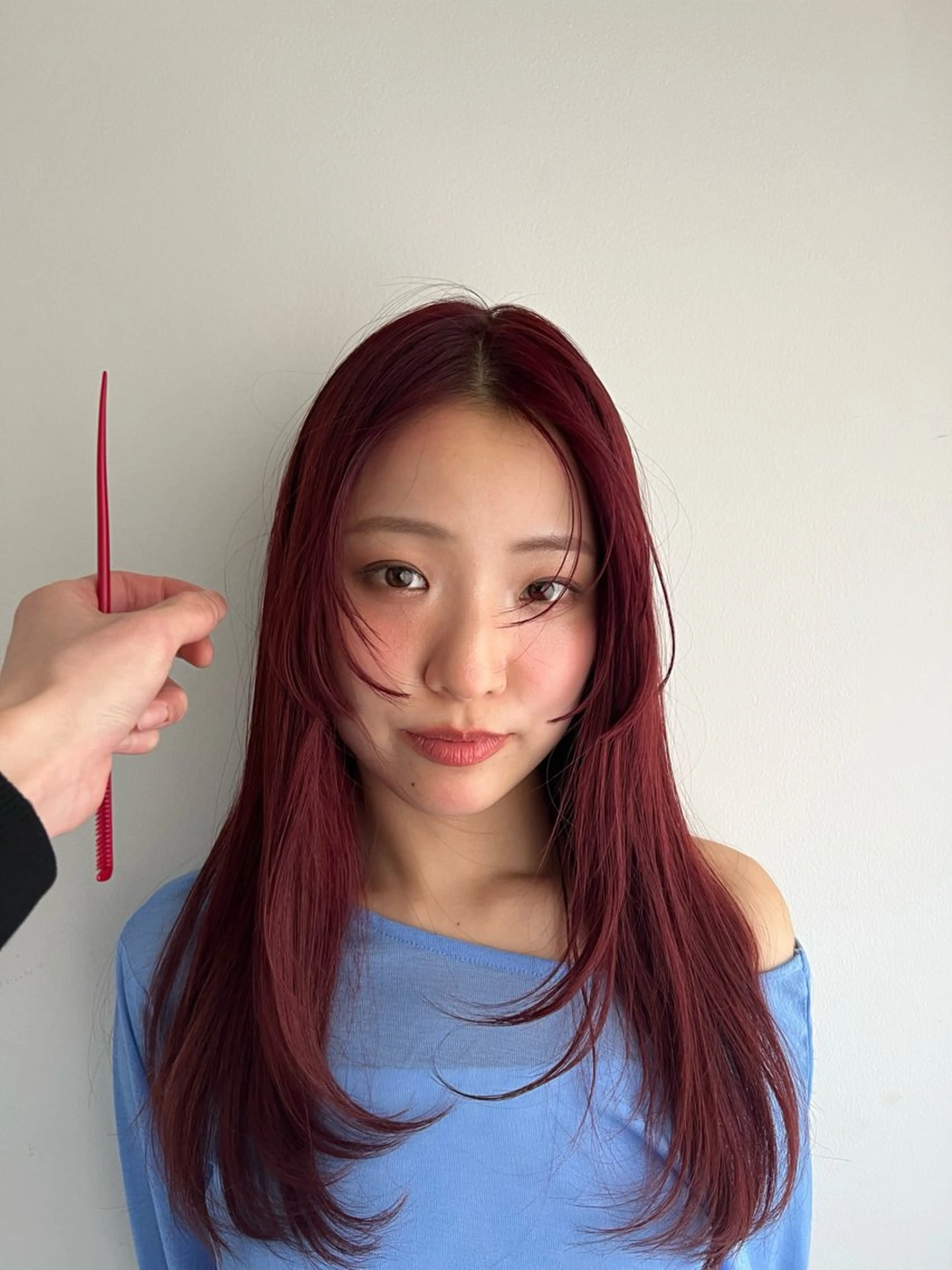 ミディアム レイヤーカット tokute Takahashiのヘアスタイル