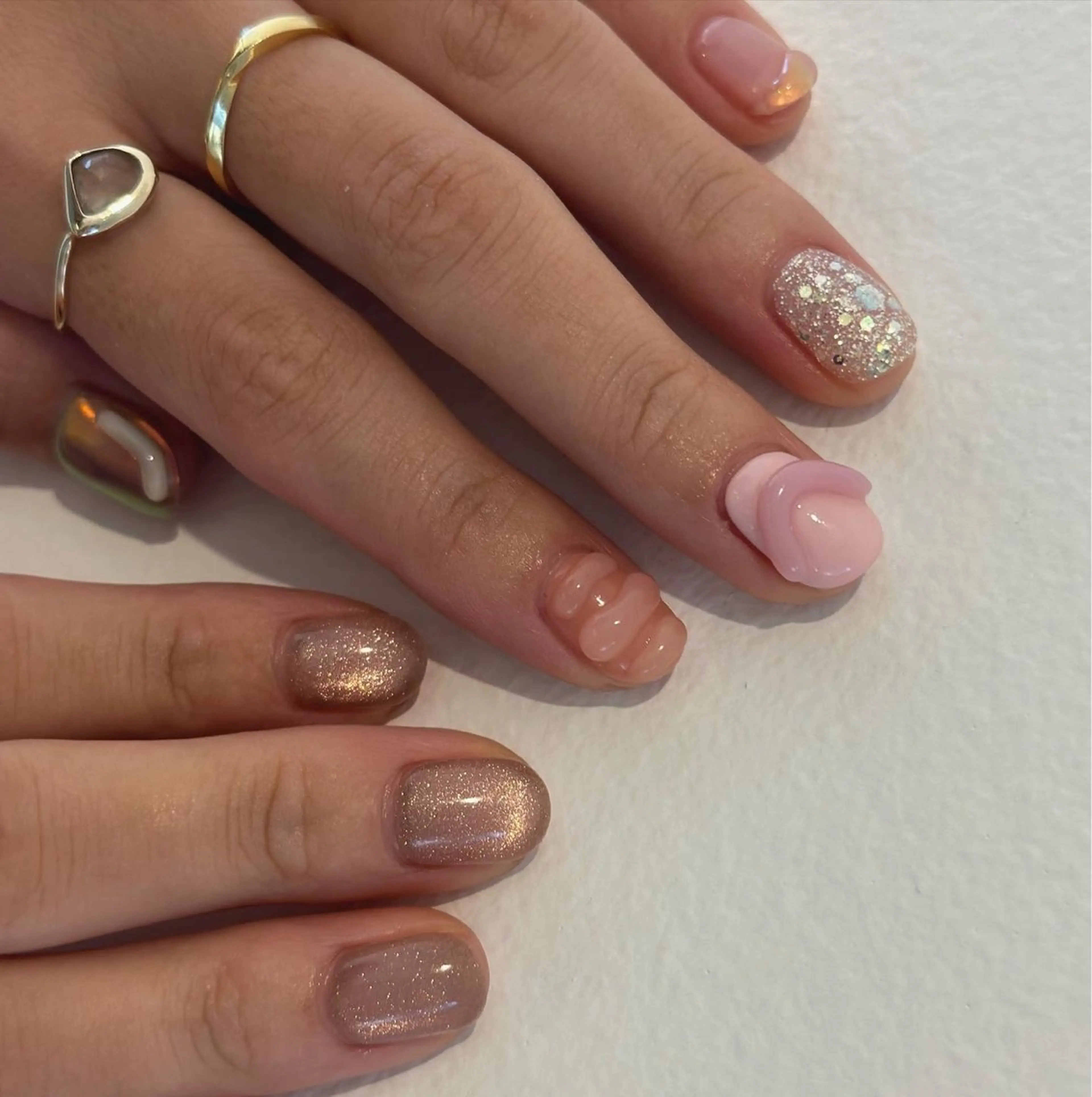 ネイル ハンドネイル Flow nail所属・山本 七海のネイルデザイン