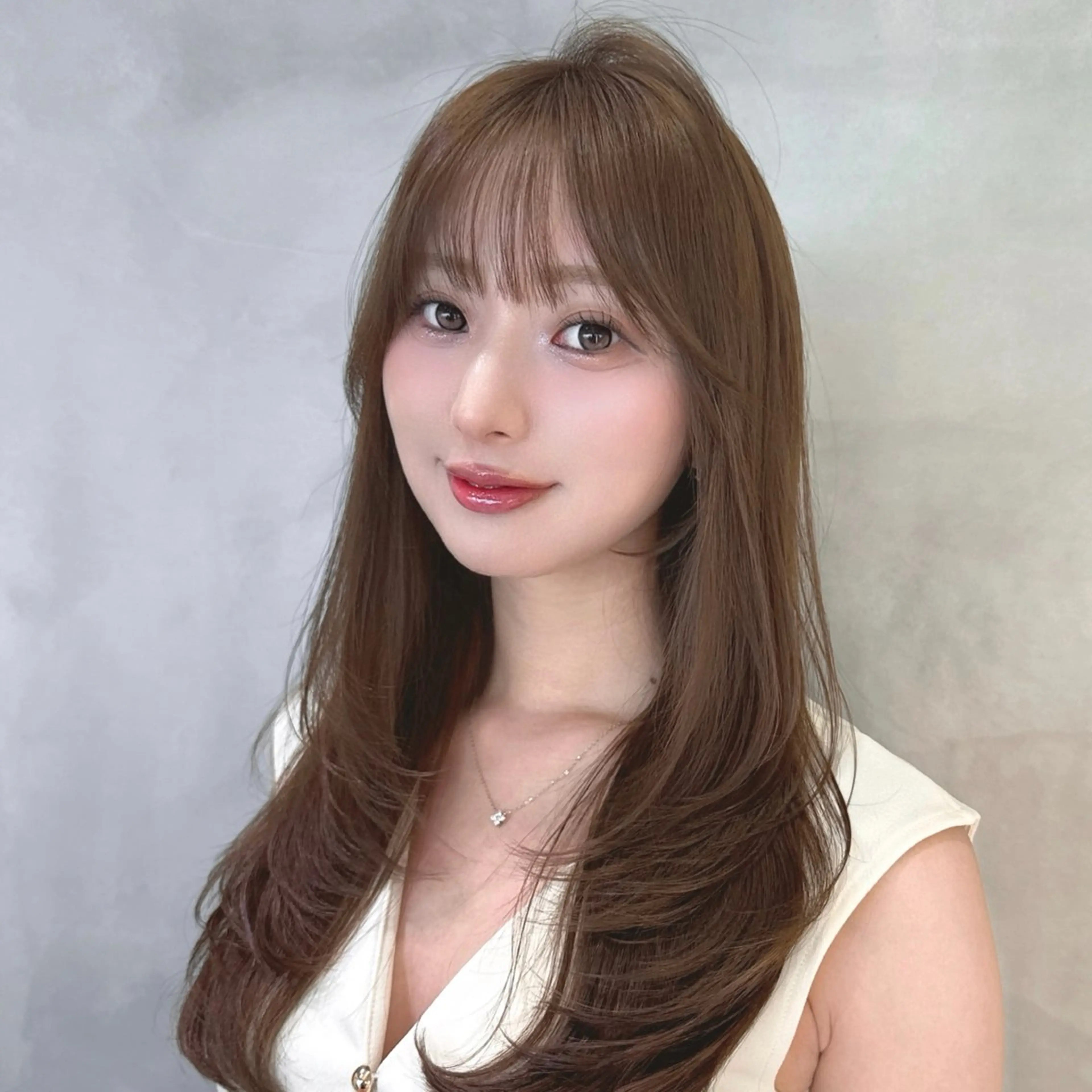 ☔️梅雨対策ミニモ限定価格☔️【似合わせカット+美髪縮毛矯正+3step髪質改善トリートメント】の写真