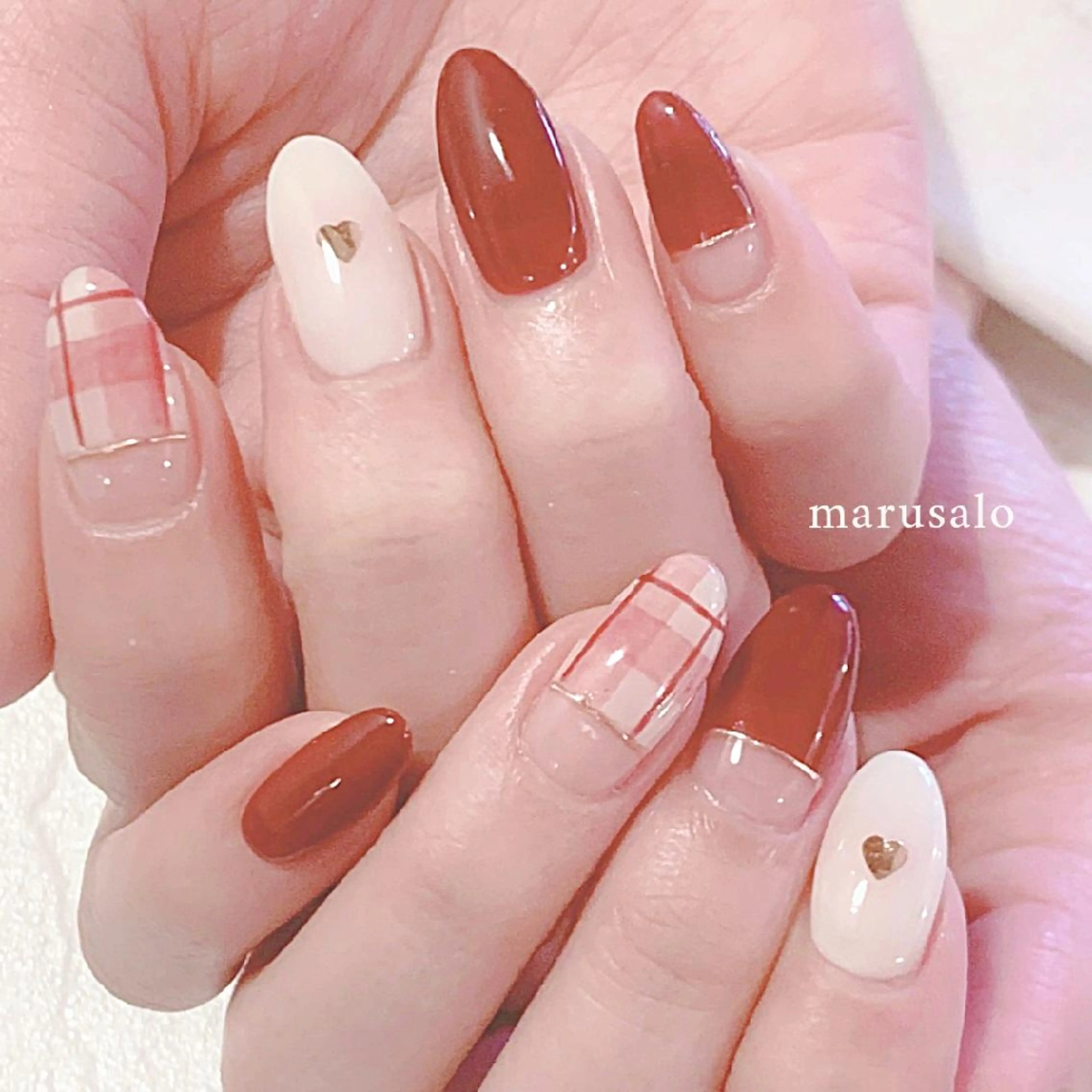 ネイル ボルドー フレンチネイル ガーリー ハート バレンタイン ハンドネイル marusalo nailのネイルデザイン