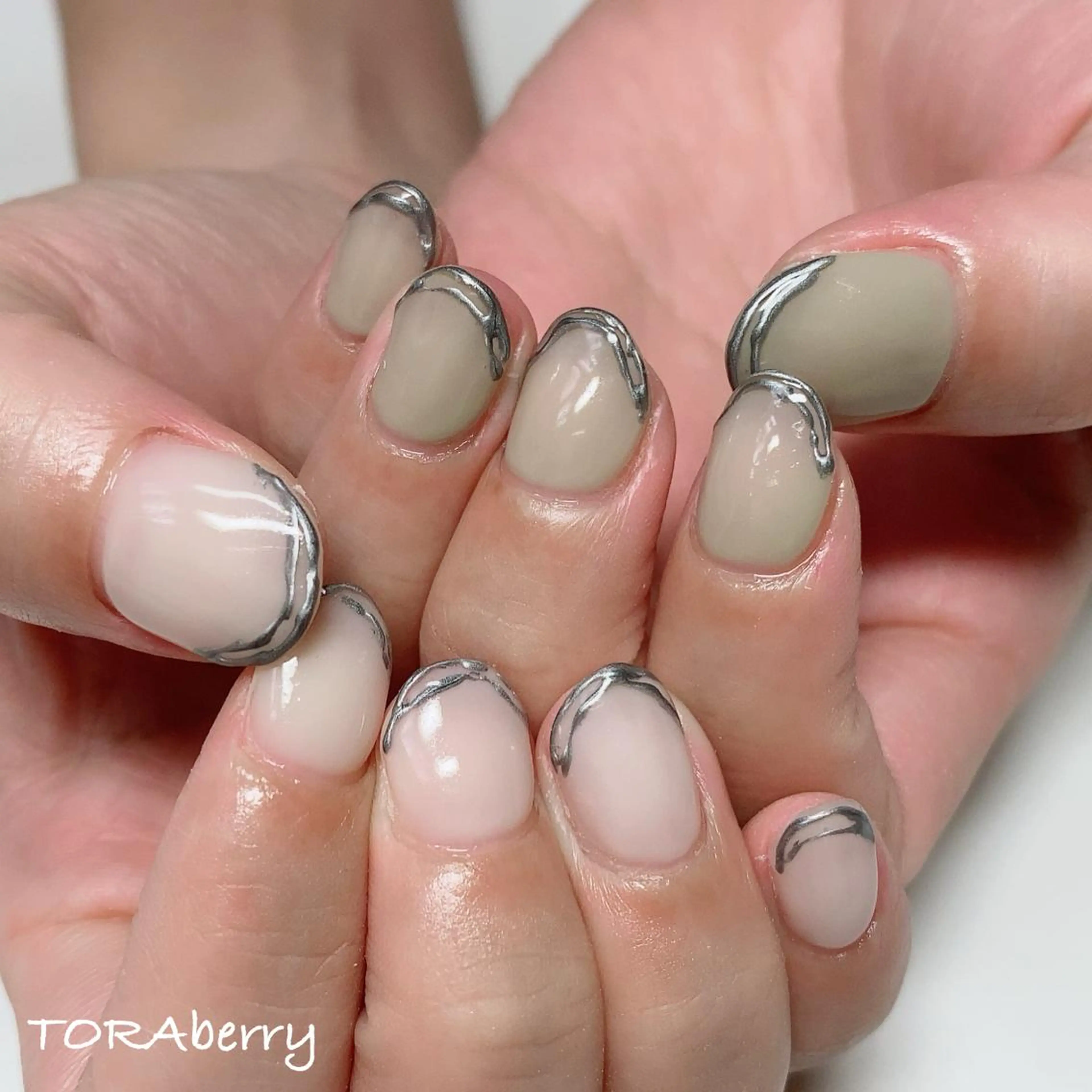 ネイル ネイリスト なつみのネイルデザイン