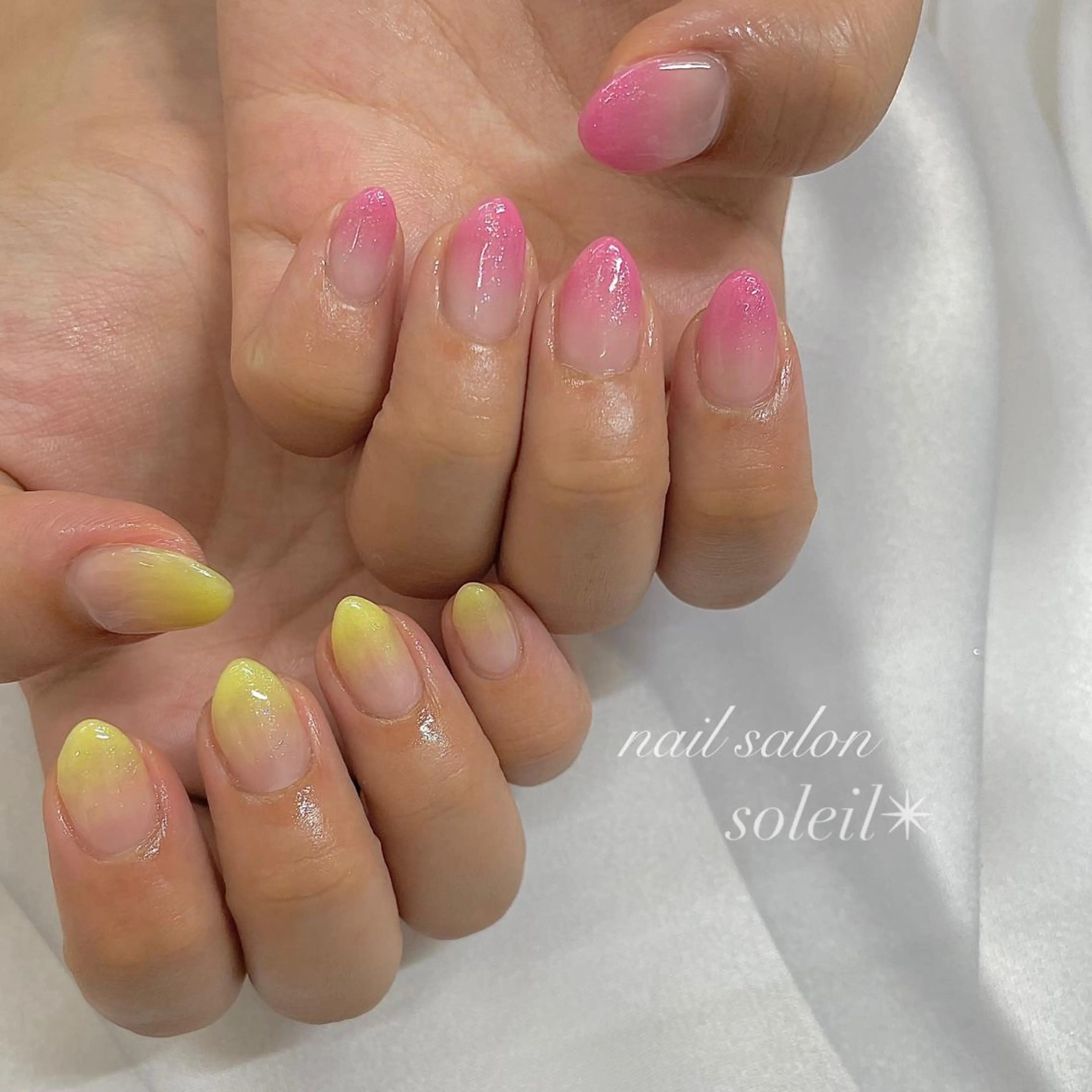 【ご新規様⭐︎オフ無しの方限定】グラデーションネイルの写真