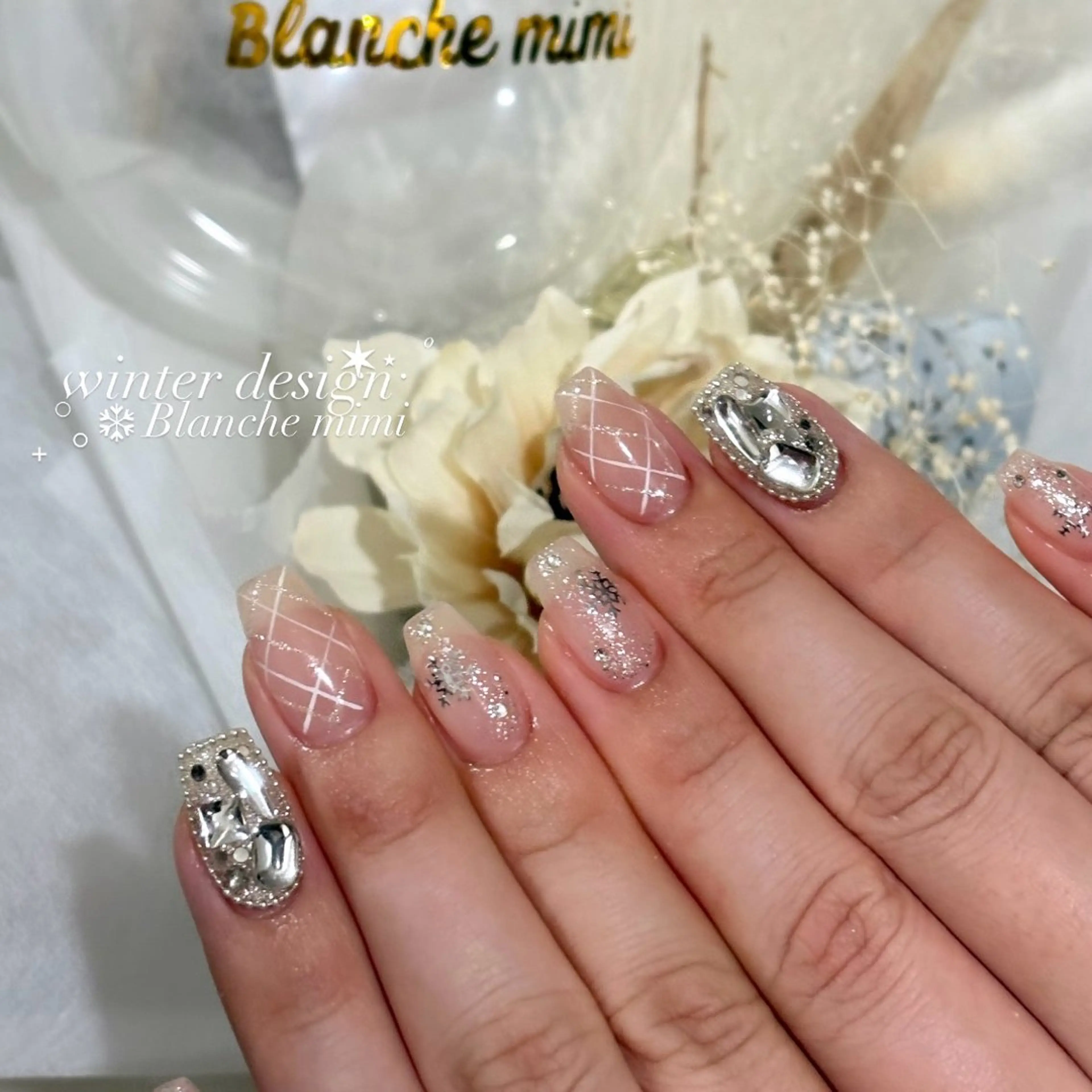 ネイル ハンドネイル Blanche mimi.u_aのネイルデザイン