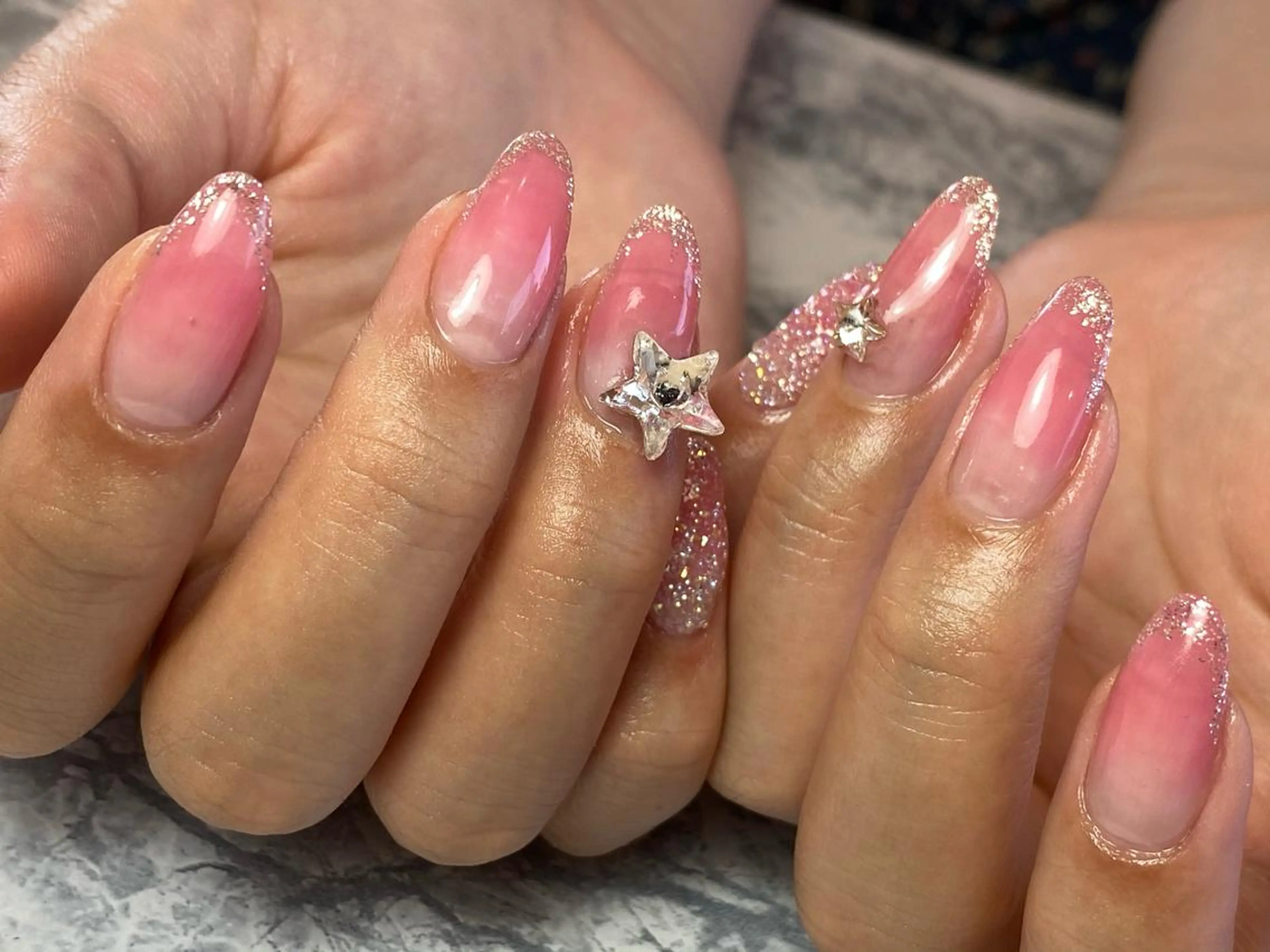 ネイル TOMOMI NAILsのネイルデザイン