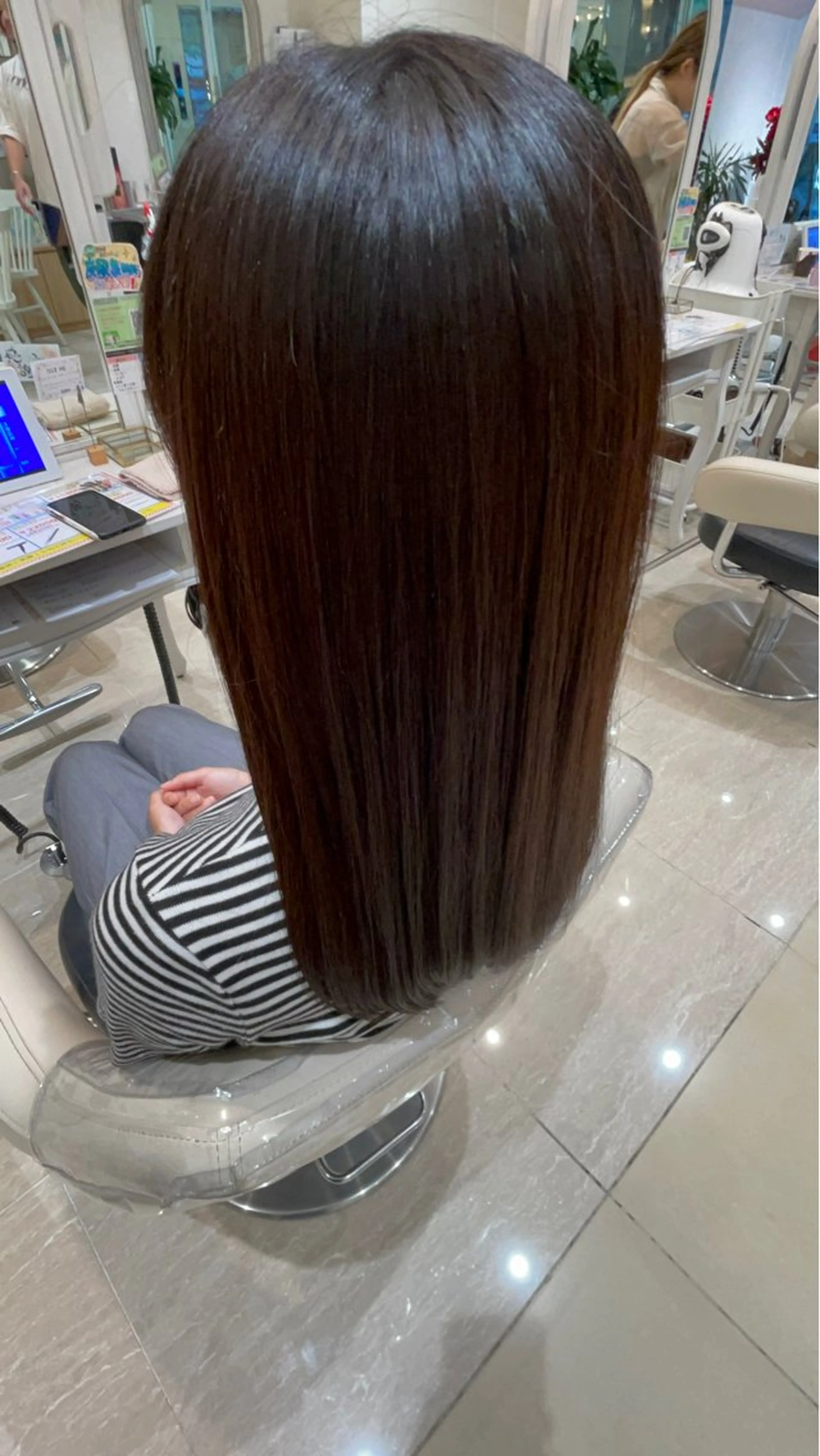 ロング レイヤー×ハイライト 🌷RINA🌷のヘアスタイル