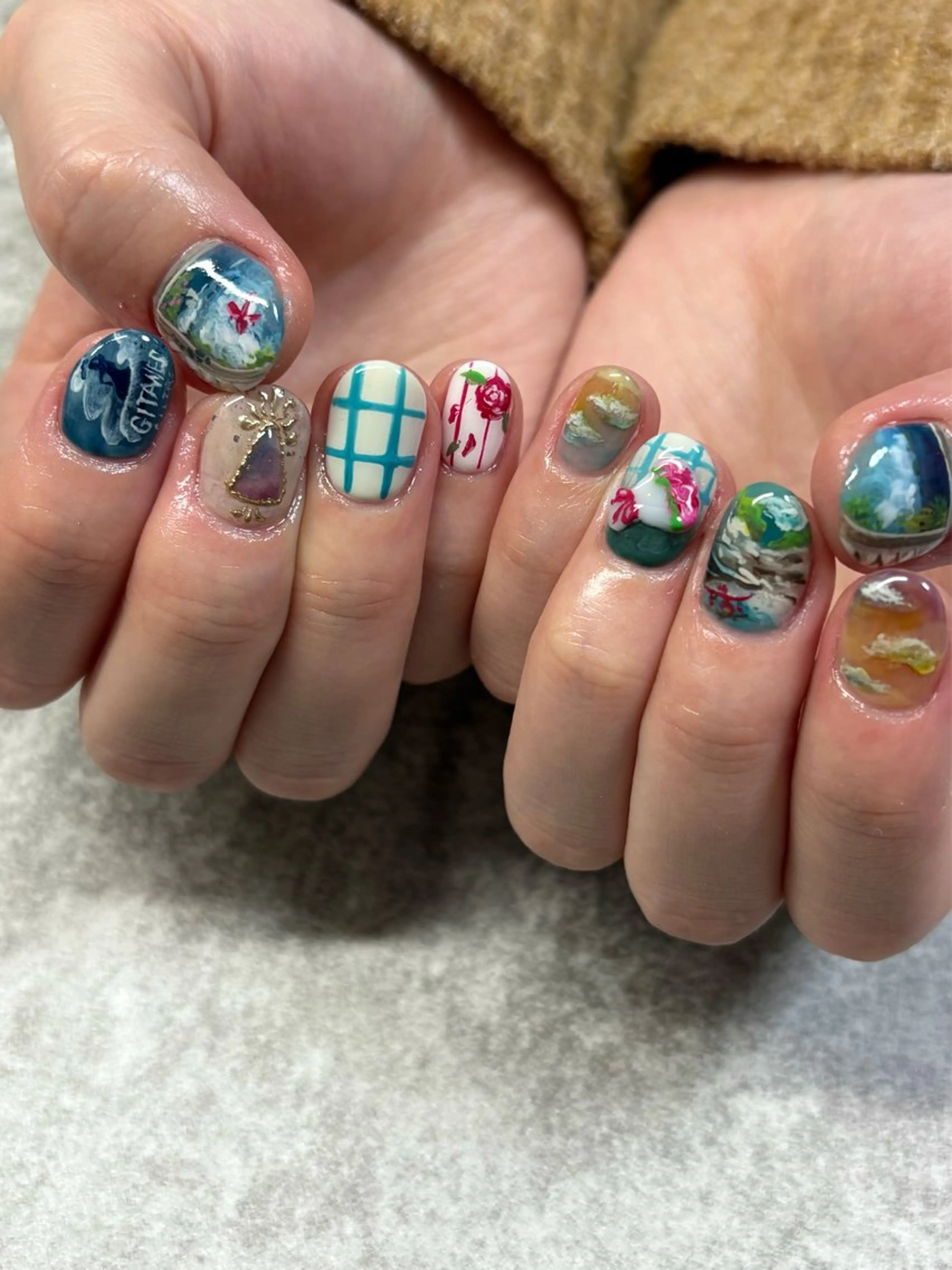 ネイル ハンドネイル FIORITURA Maikoのネイルデザイン