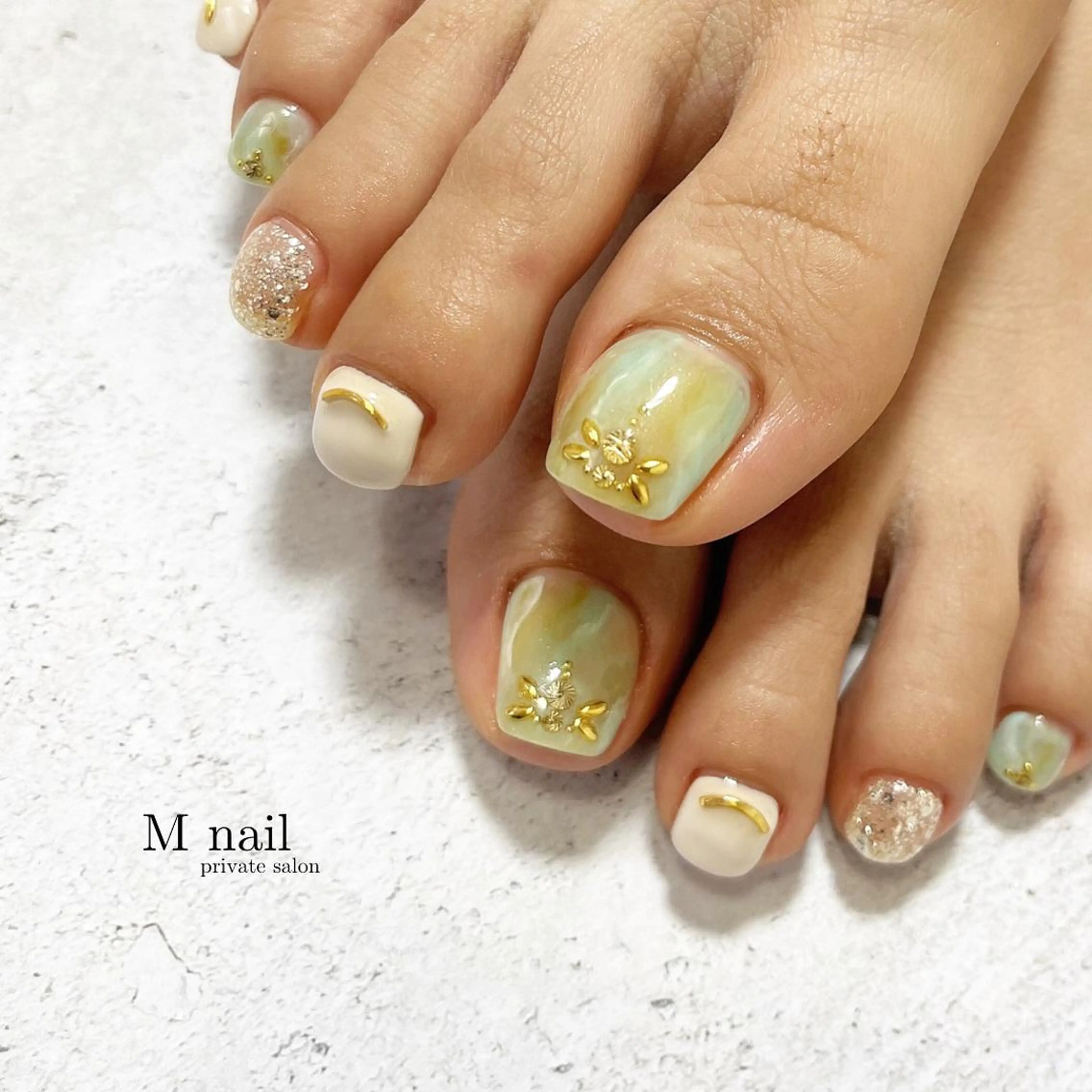 ネイル M　nail所属・M nailのネイルデザイン