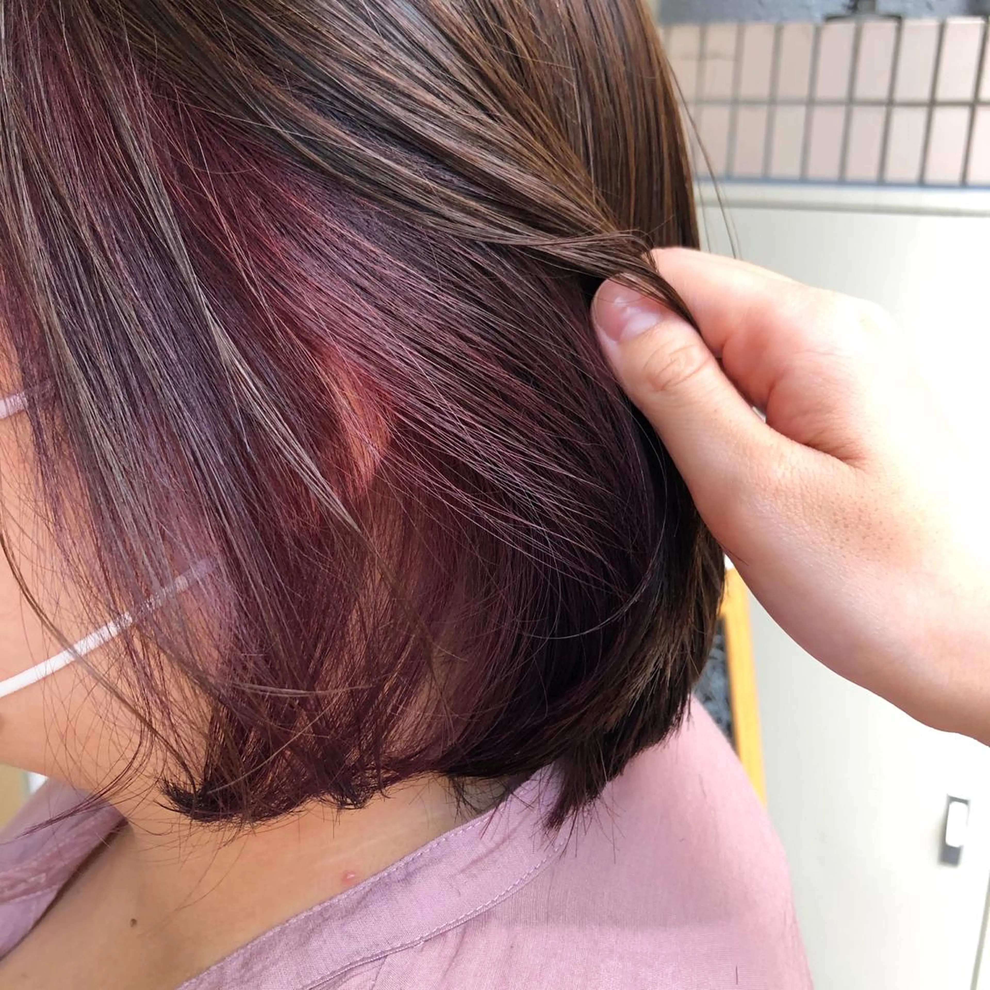 ショート カラー インナーカラー カット ヘアカラー 西村 有紗のヘアスタイル