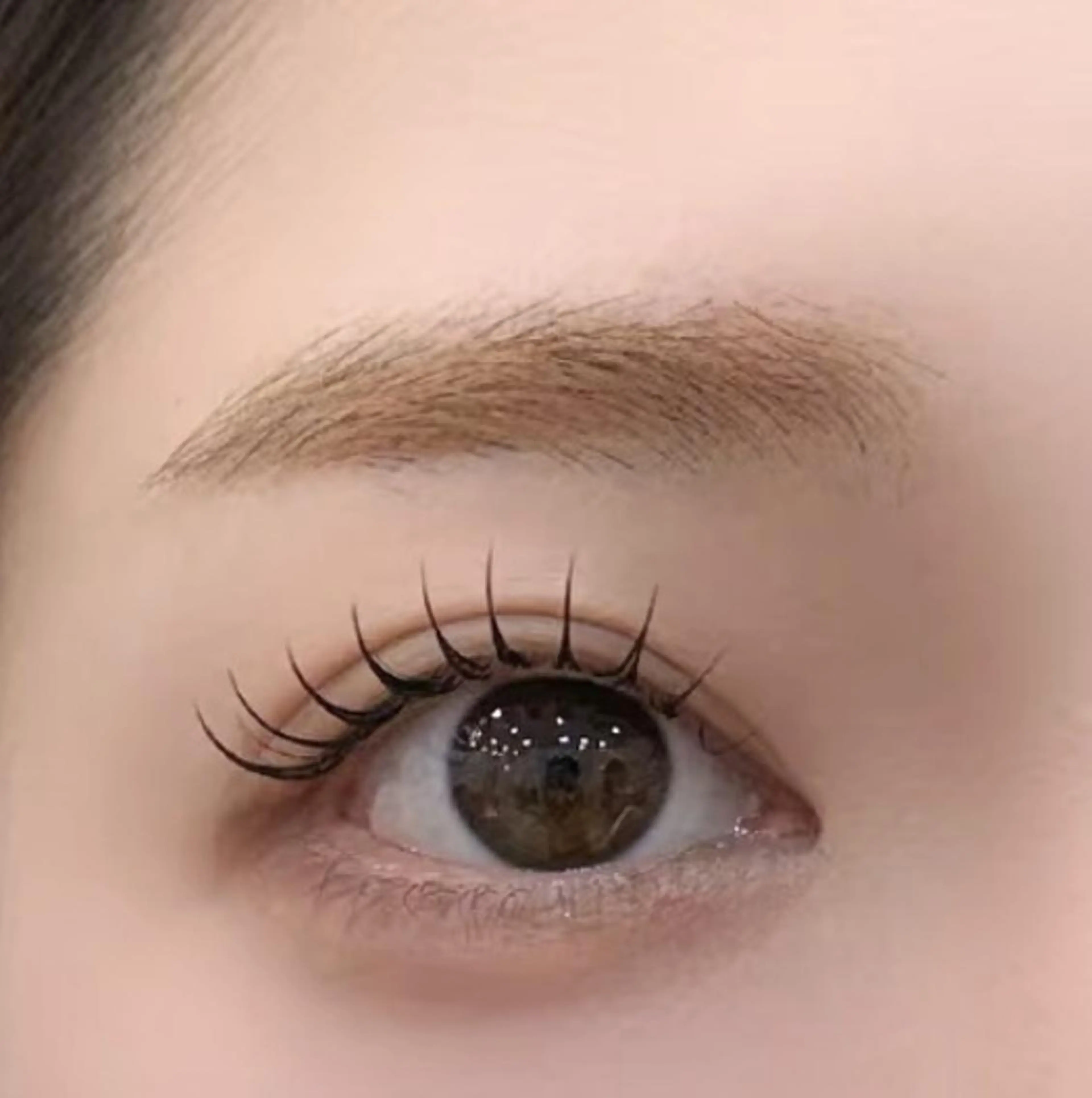 マツエク・マツパ 束感まつ毛 カラーマツエク フラットラッシュ パリジェンヌラッシュリフト まつげパーマ マツエク 竹田 あきのマツエク・マツパデザイン