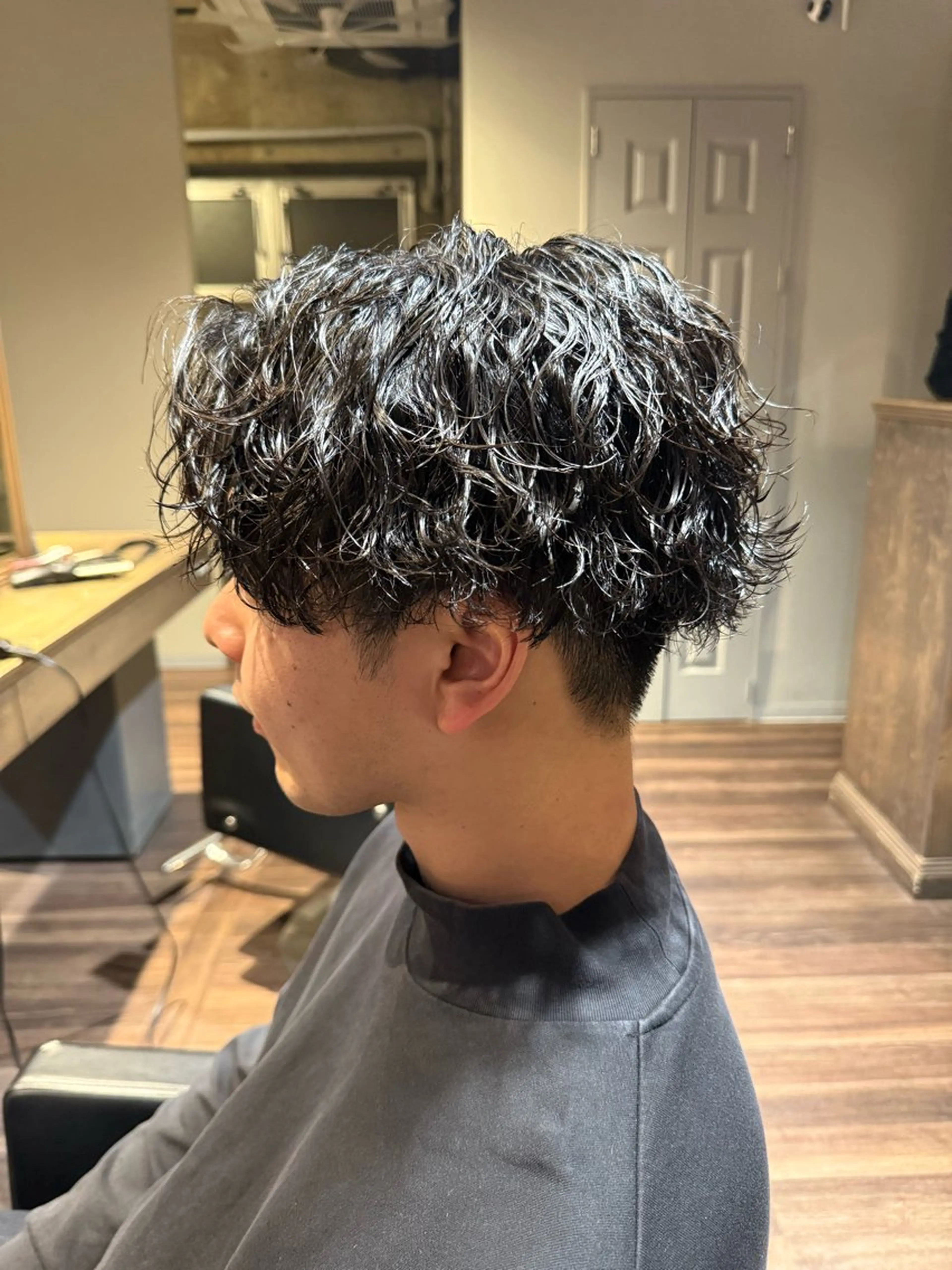 ショート パーマ メンズ メンズパーマ 波巻きパーマ メンズ/佐藤 恒輝のヘアスタイル