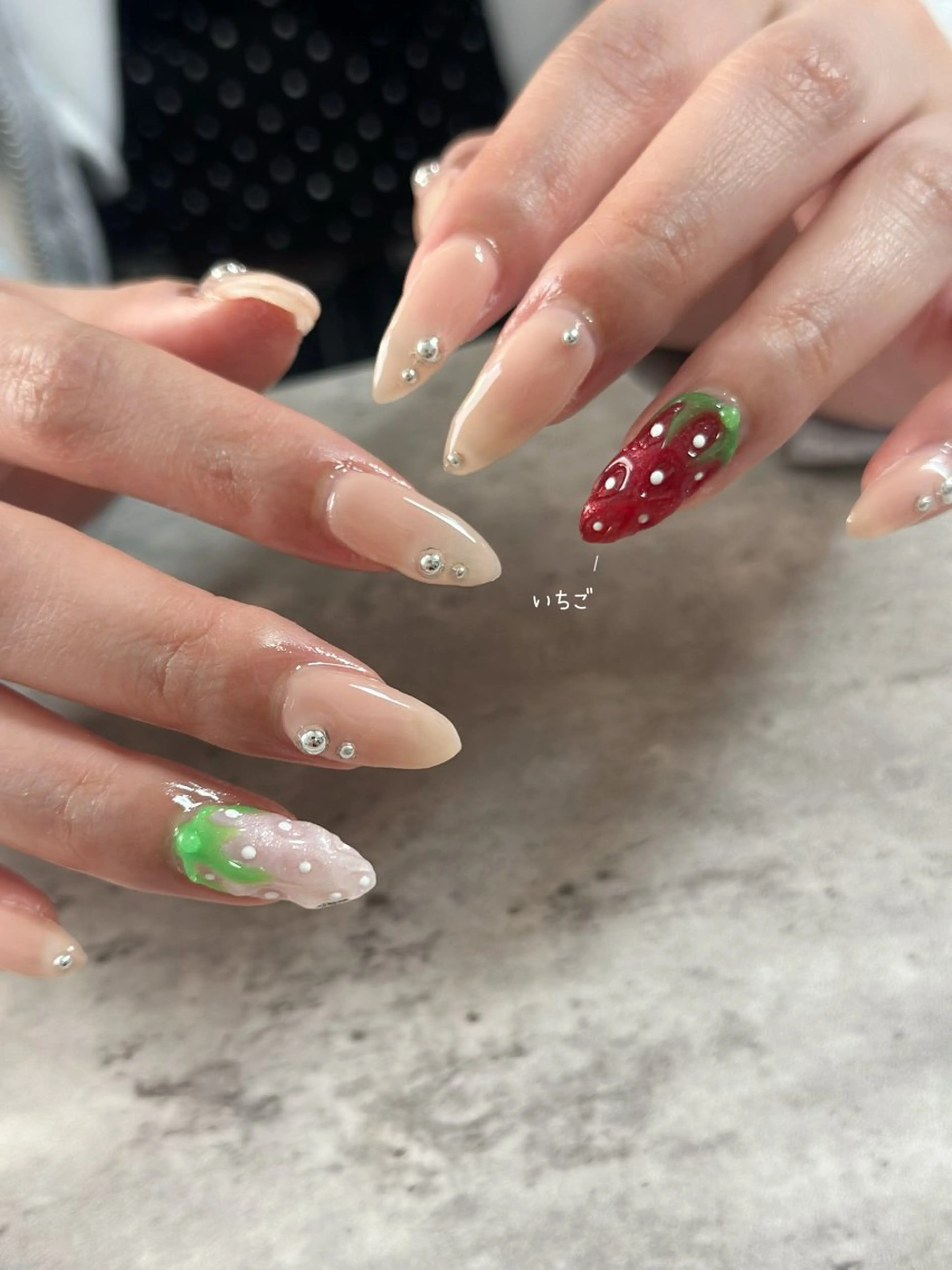 ネイル One's Nail Roomのネイルデザイン