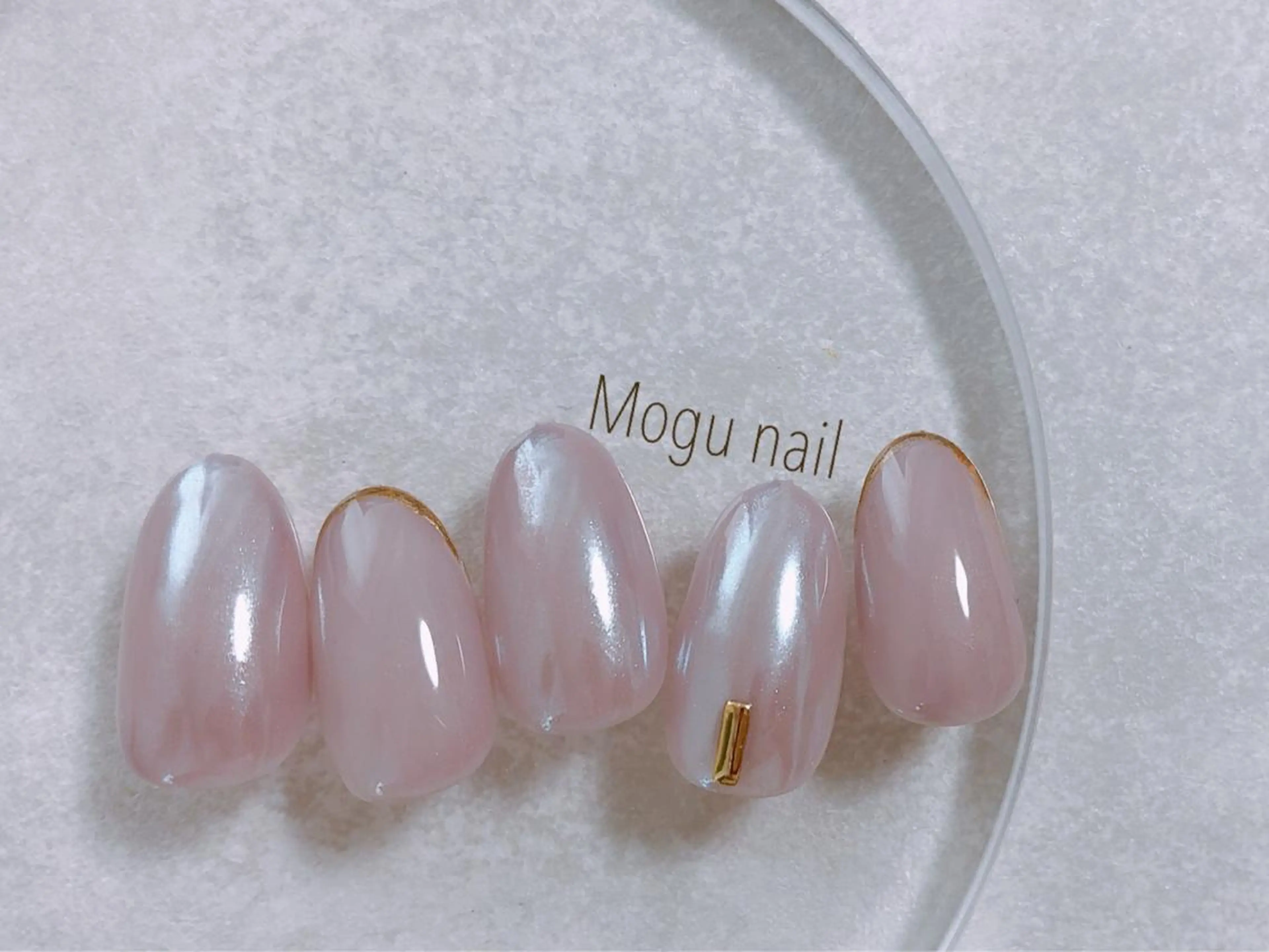 ネイル mogunail &blowのネイルデザイン