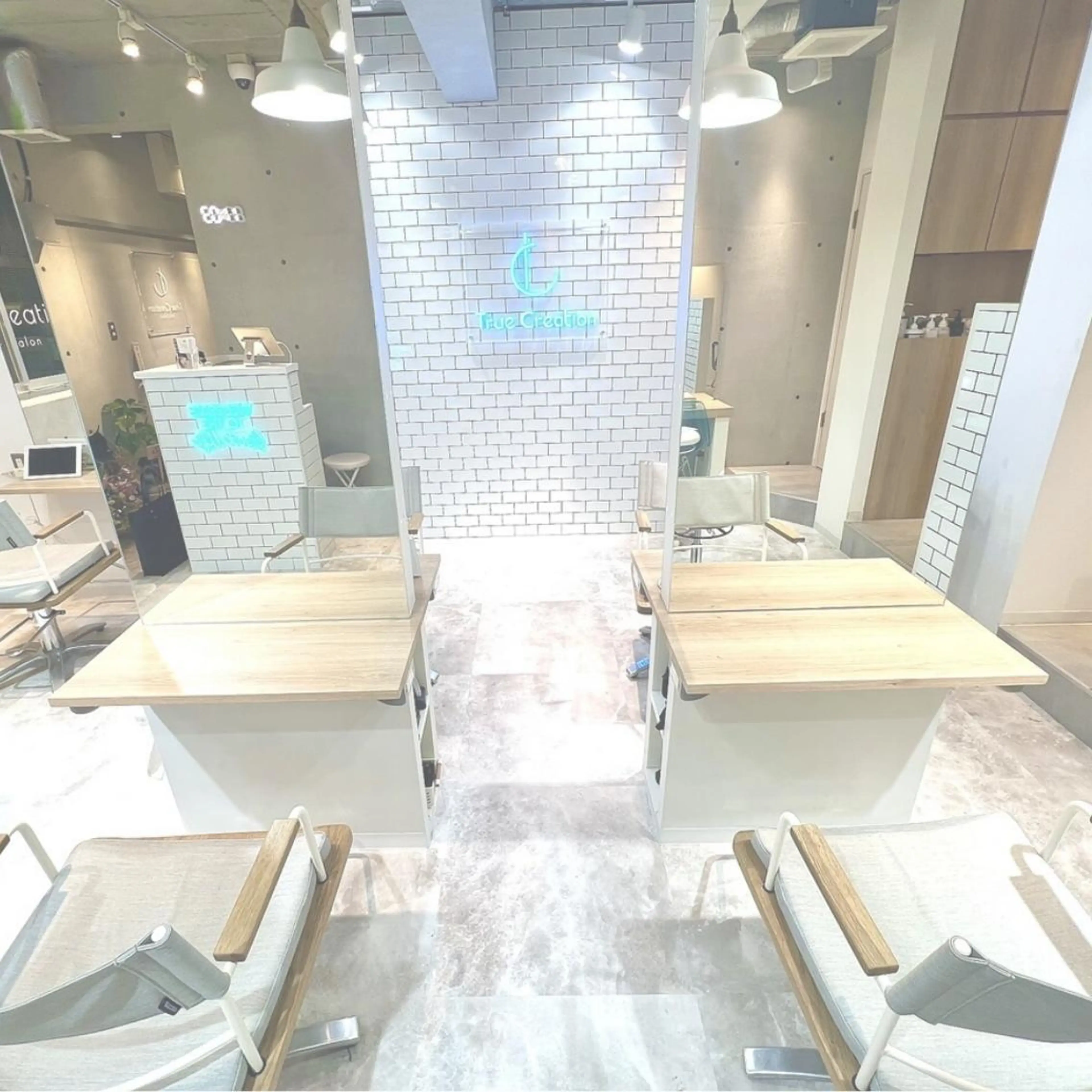 ミディアム ヘアカラー トリートメント 🦄コグレケンタピ ンクカラー🎨パーマのヘアスタイル