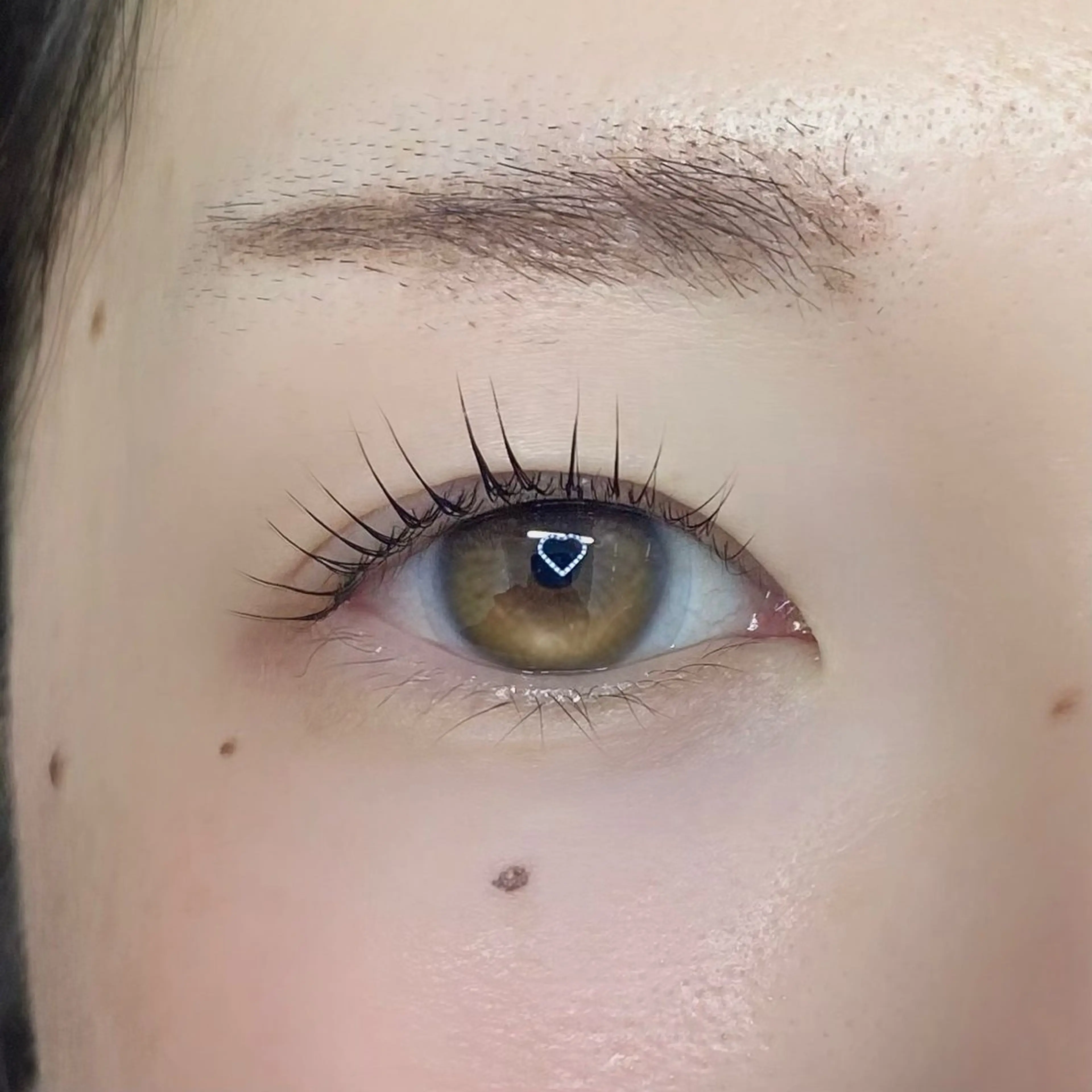 マツエク・マツパ 束感まつ毛 パリジェンヌラッシュリフト まつげパーマ ワンホンマツエク マツパ ruhe eyeのマツエク・マツパデザイン